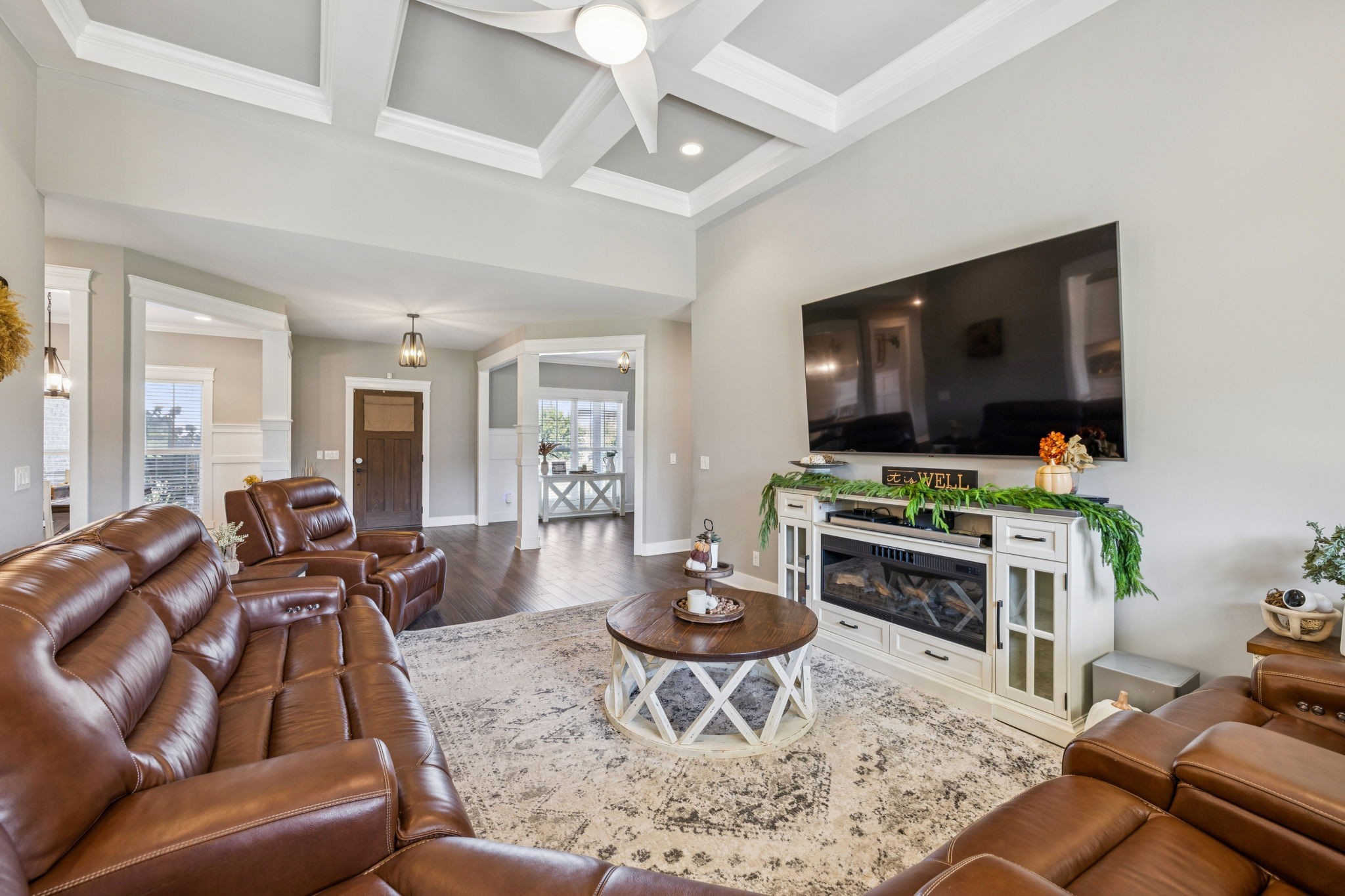 107 Holly Ct