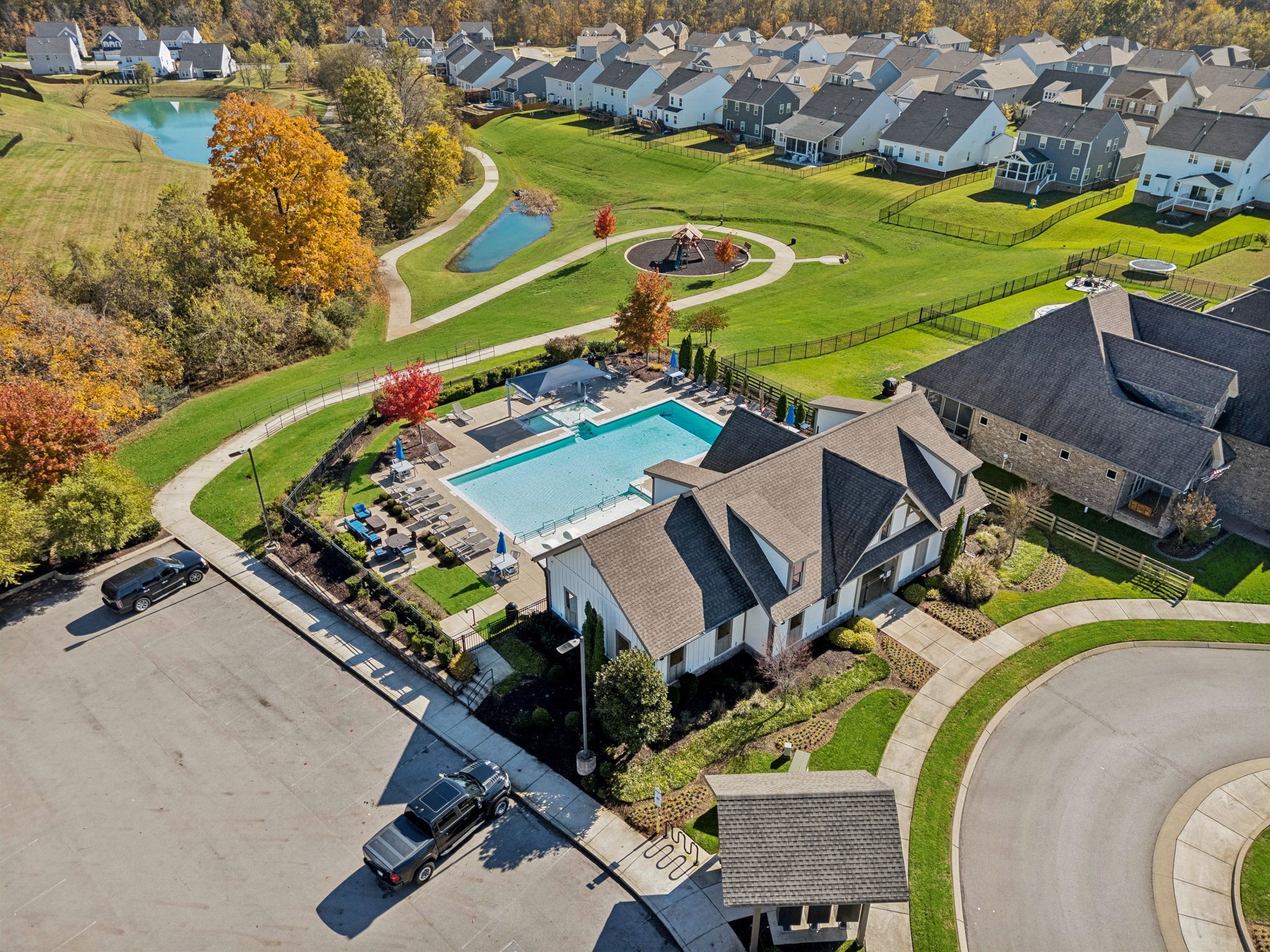 921 Cavan Ln
