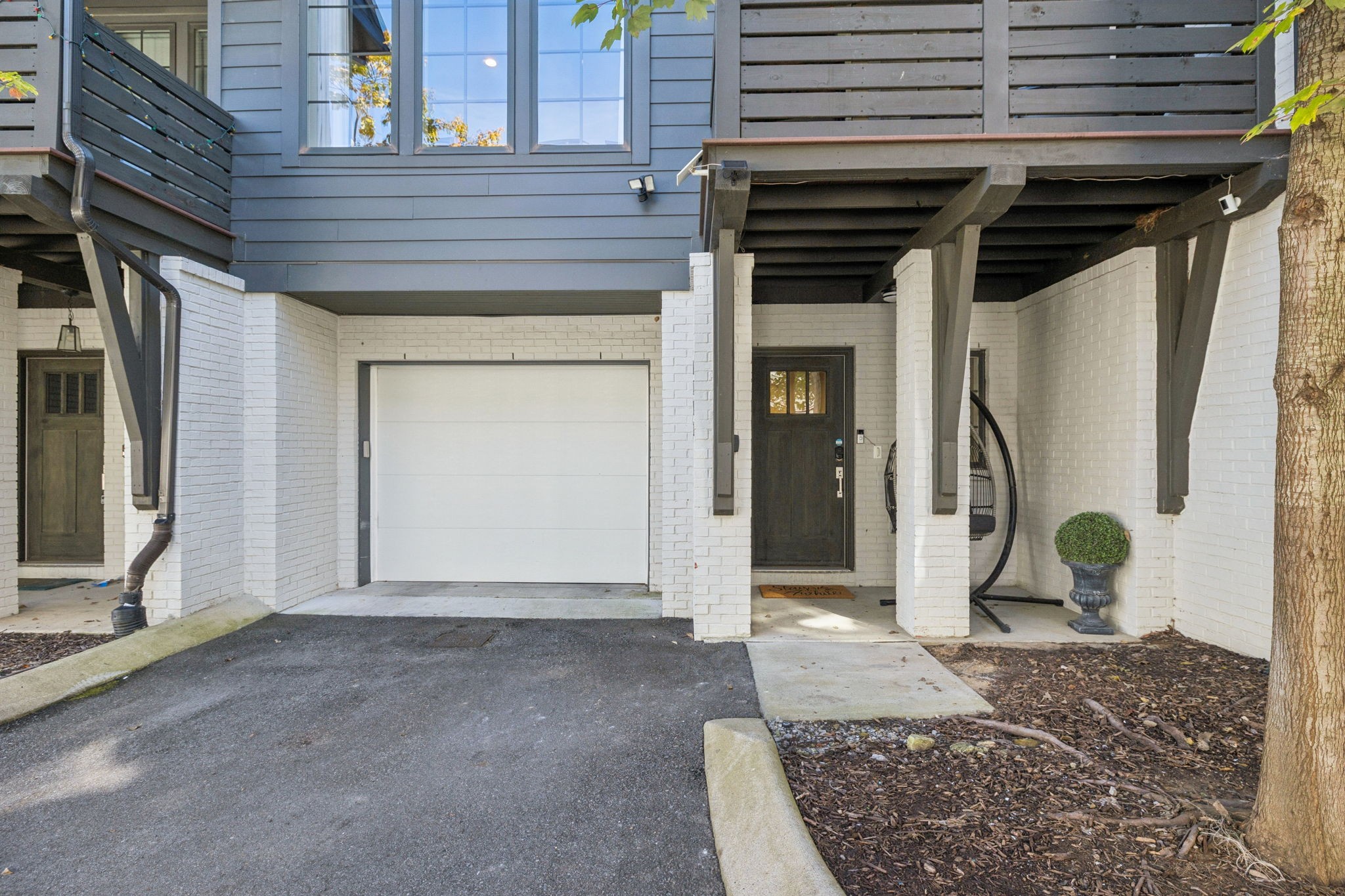2021 Beech Ave Unit: 7