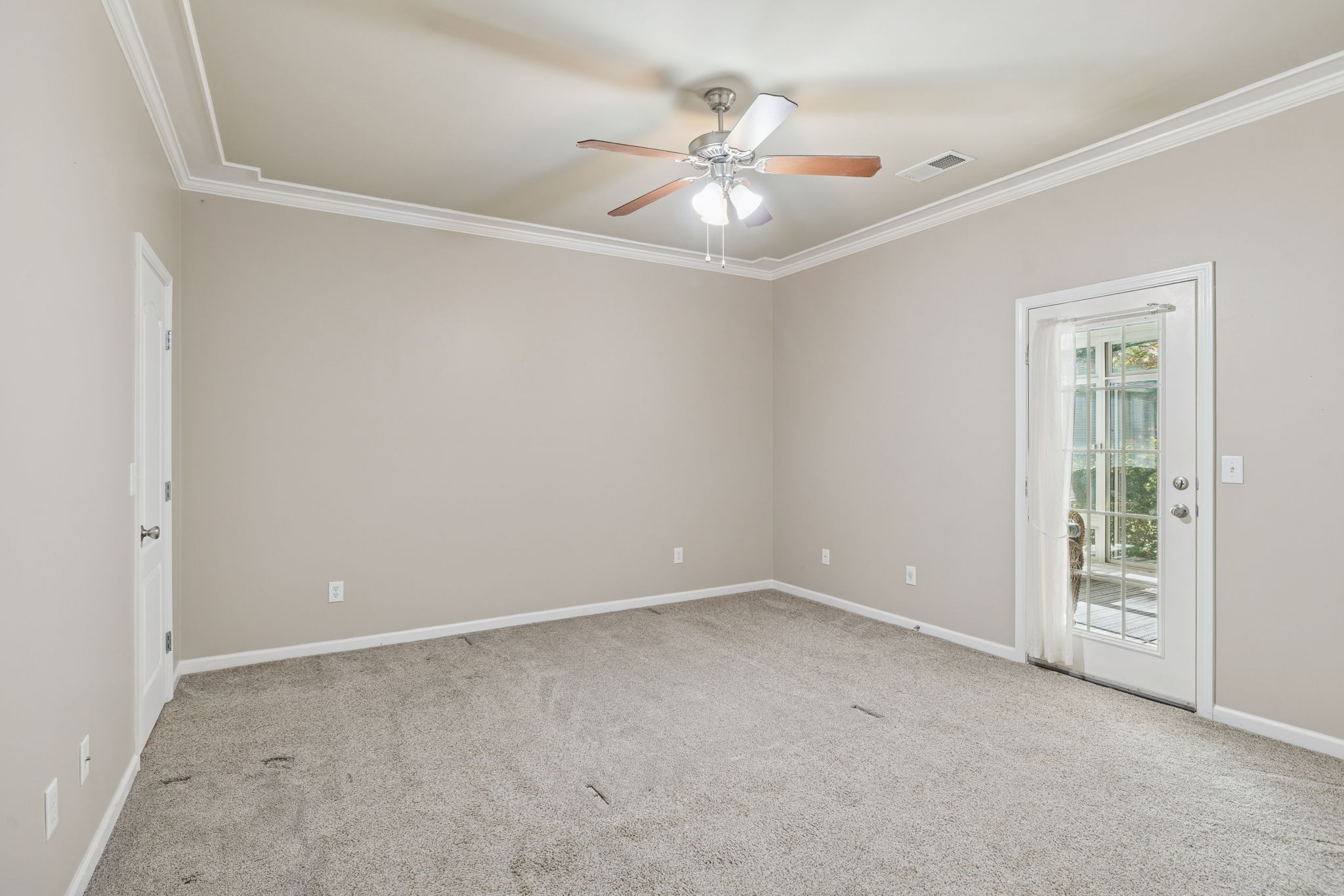 201 Cashmere Dr