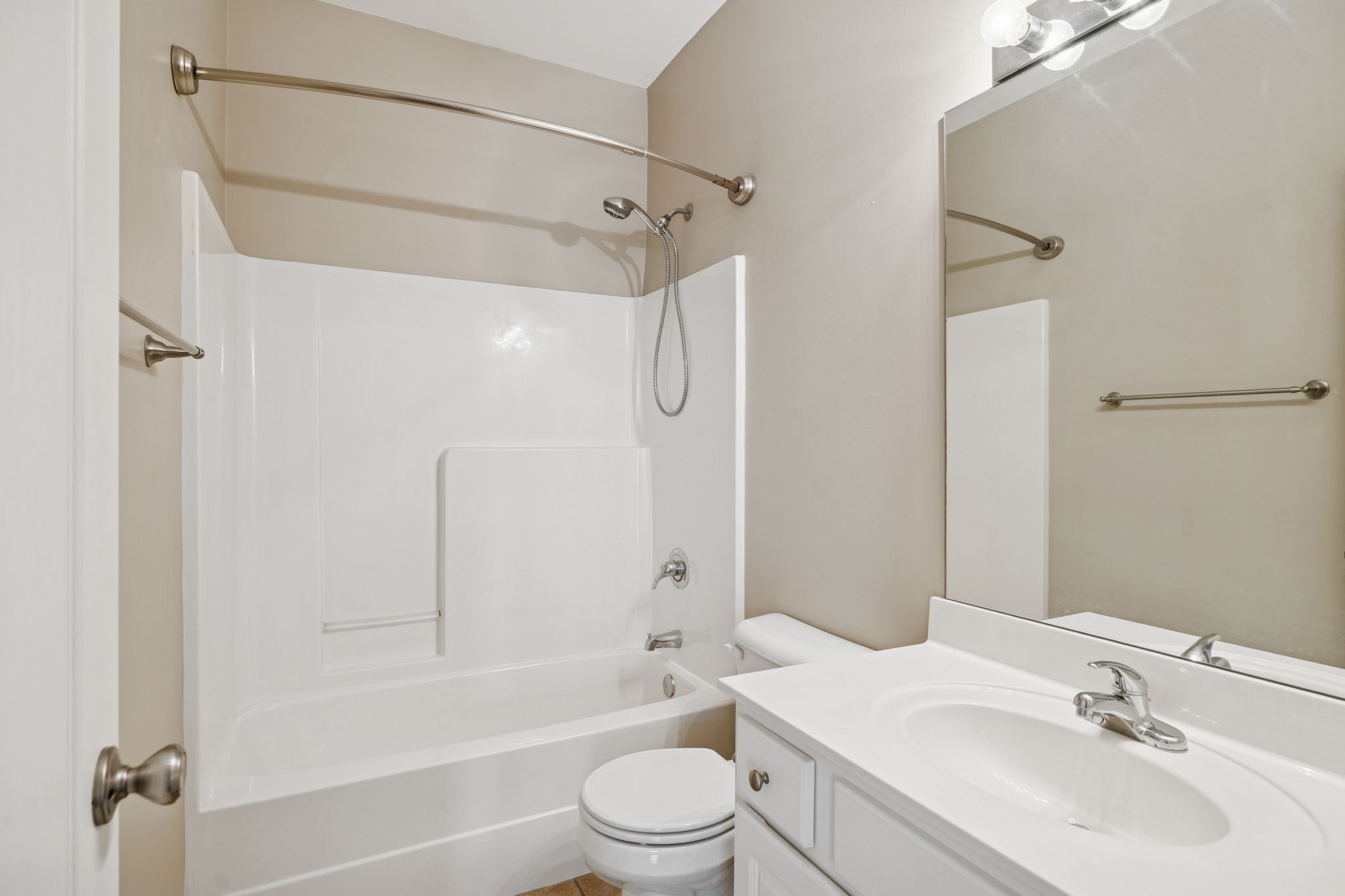 201 Cashmere Dr