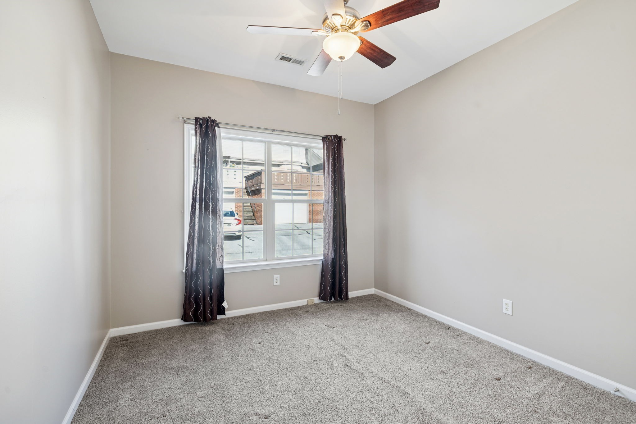 201 Cashmere Dr