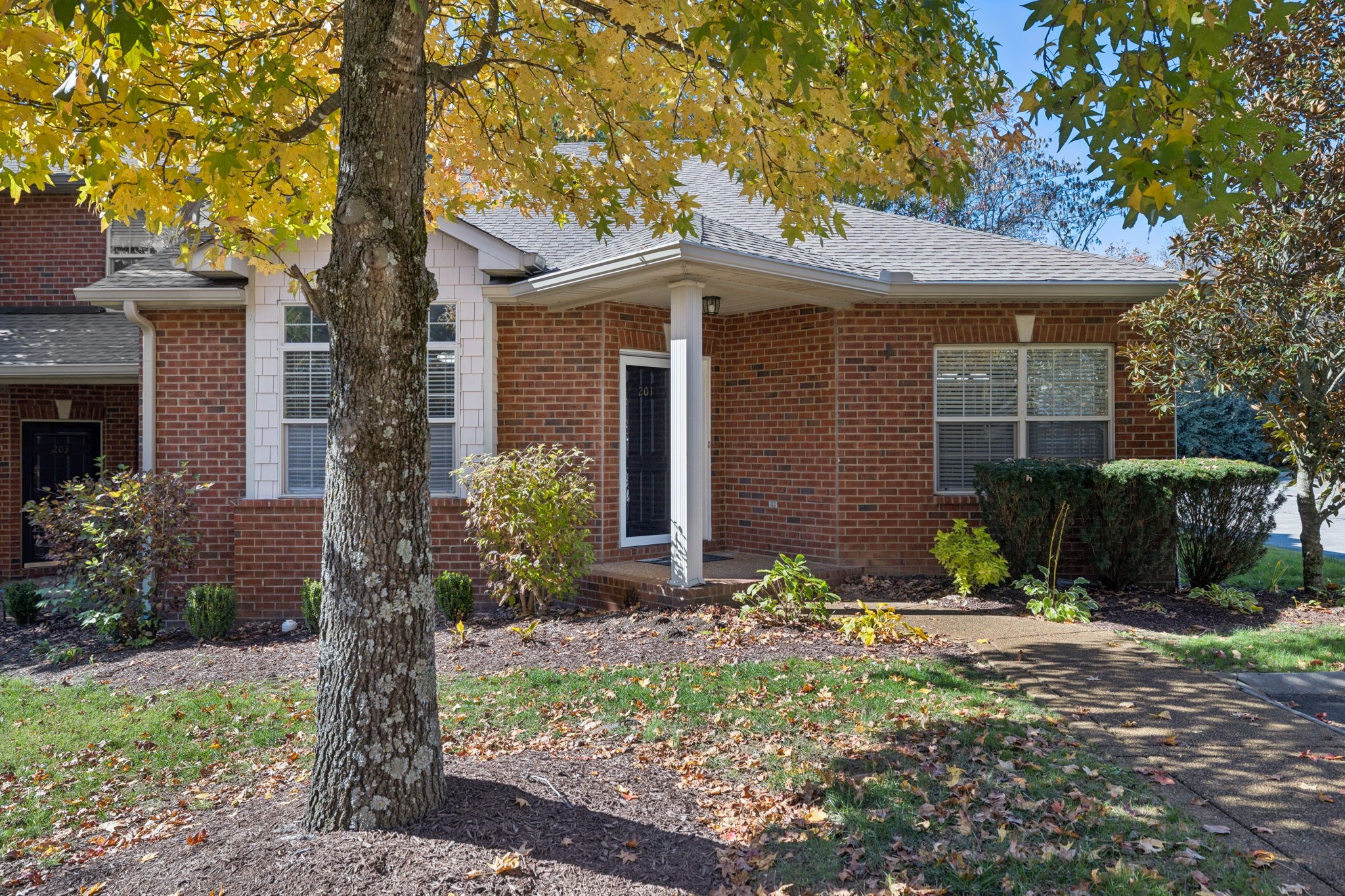 201 Cashmere Dr