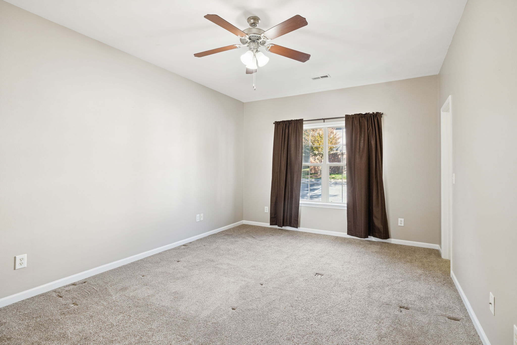 201 Cashmere Dr