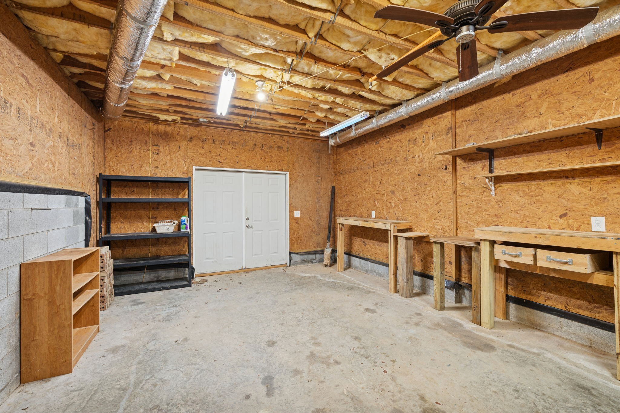 2562 Spears Way