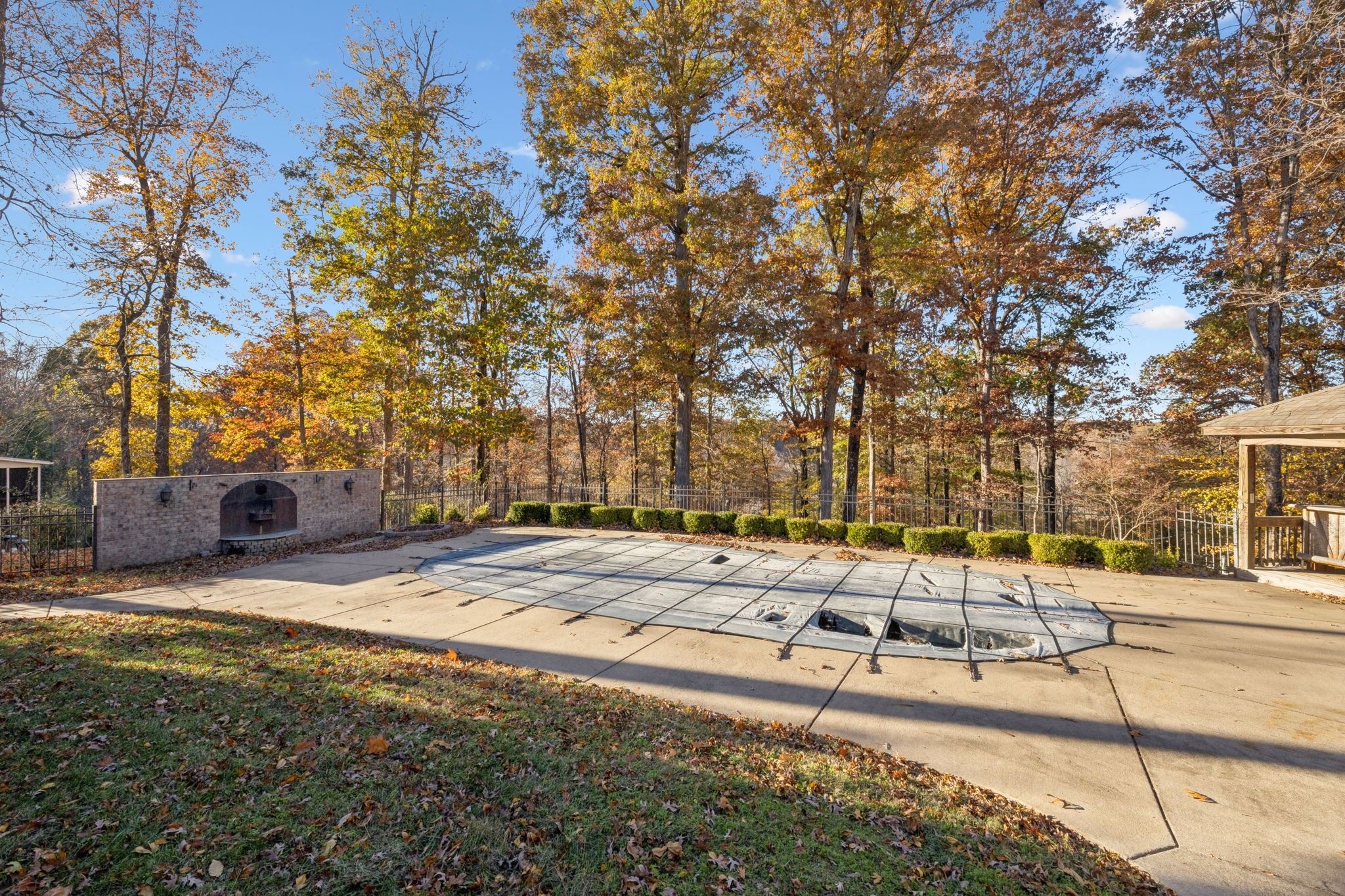 2562 Spears Way