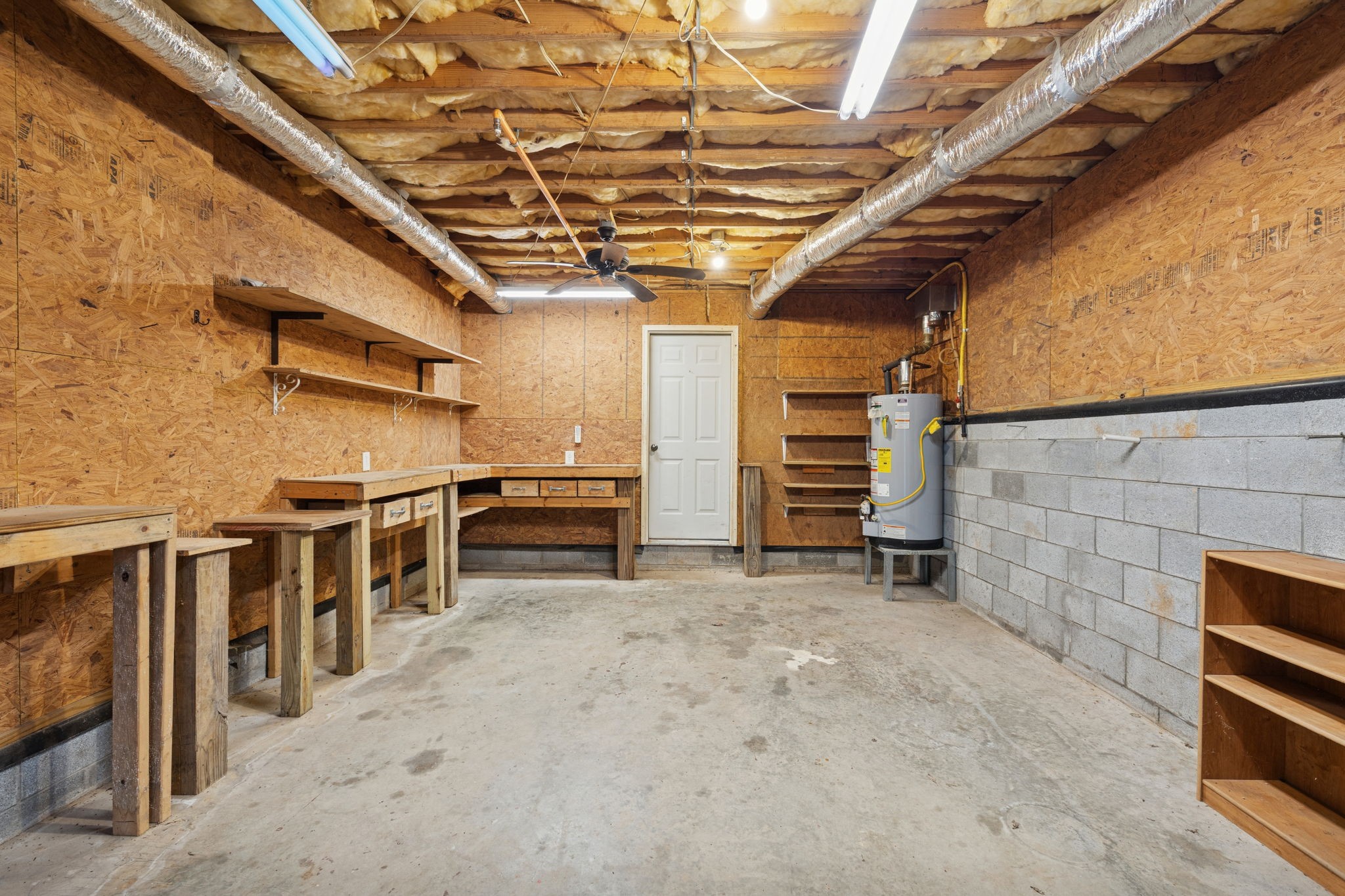 2562 Spears Way