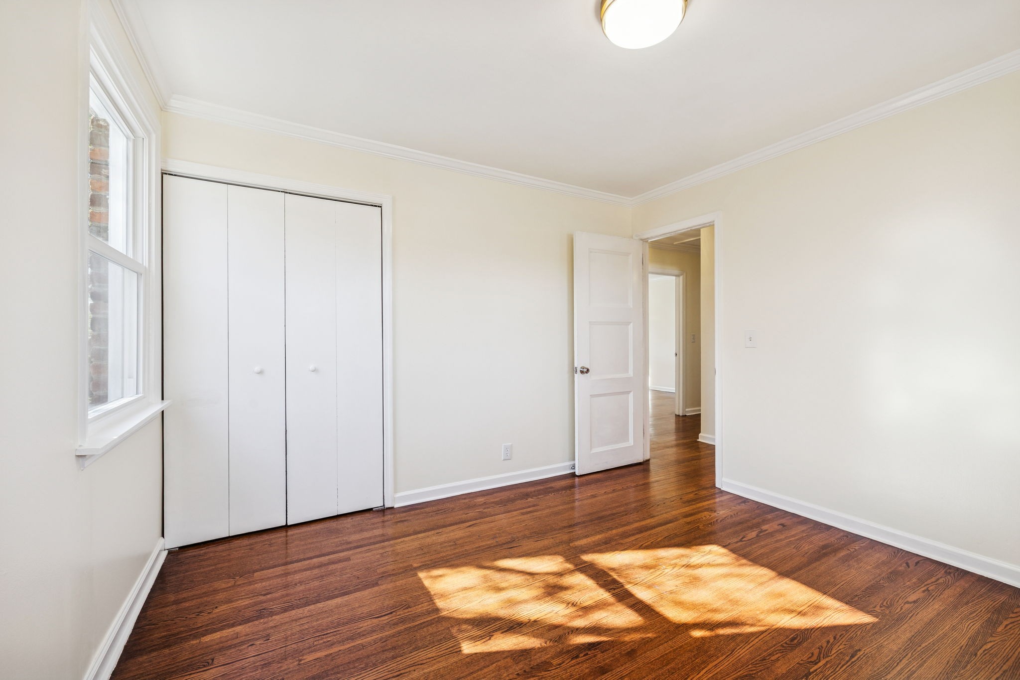 228 Graeme Dr