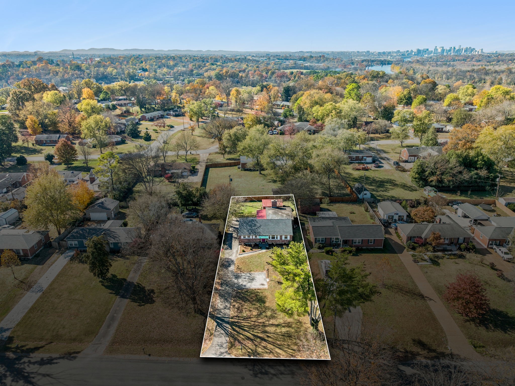 228 Graeme Dr