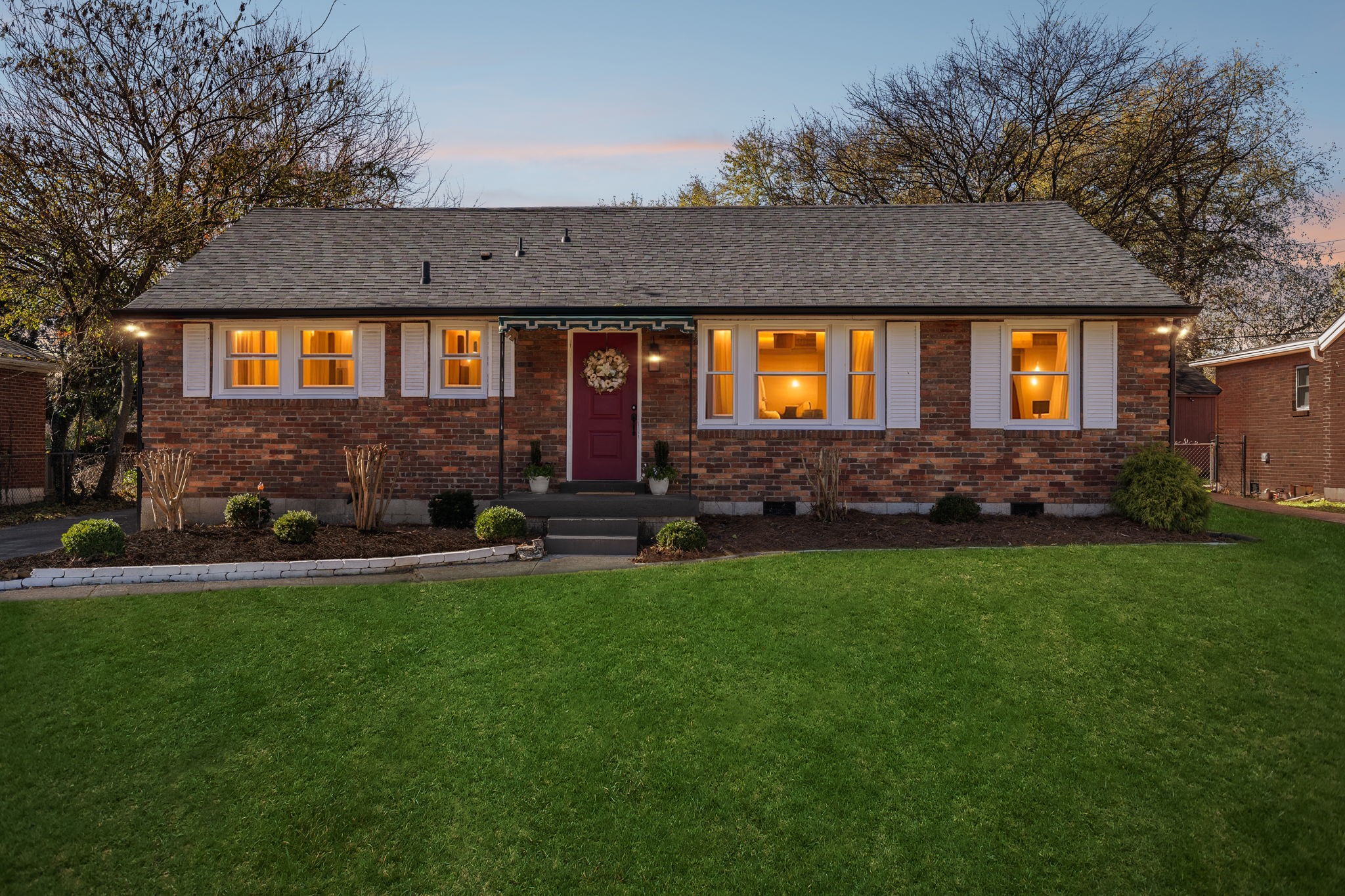 228 Graeme Dr