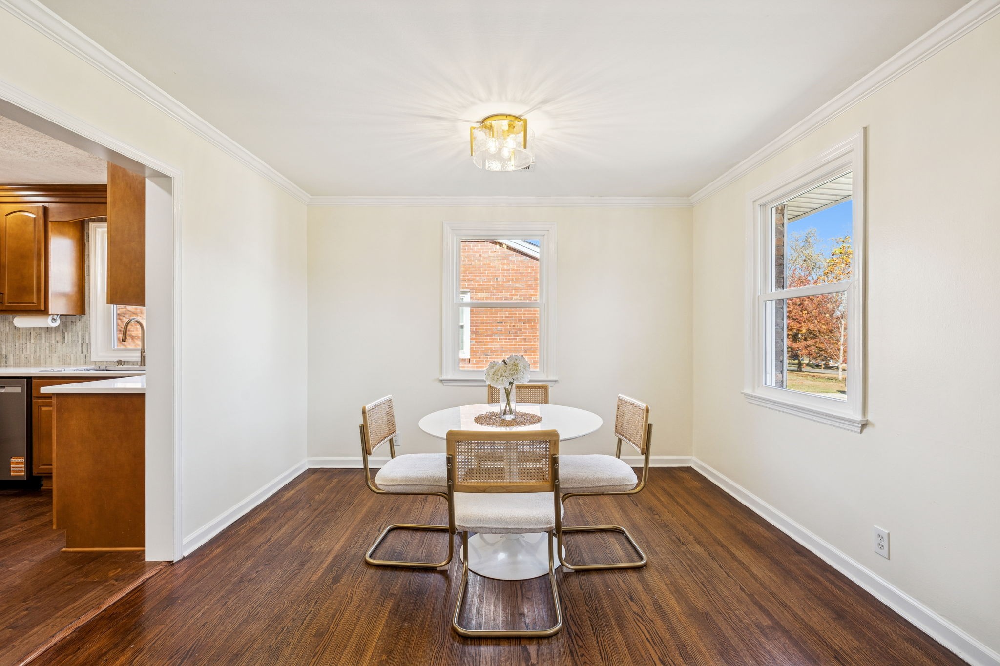 228 Graeme Dr