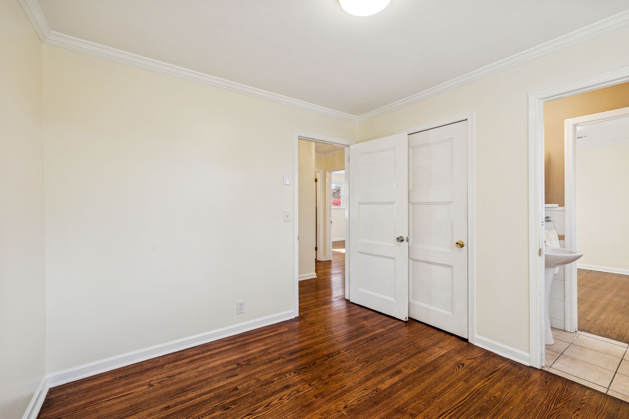 228 Graeme Dr