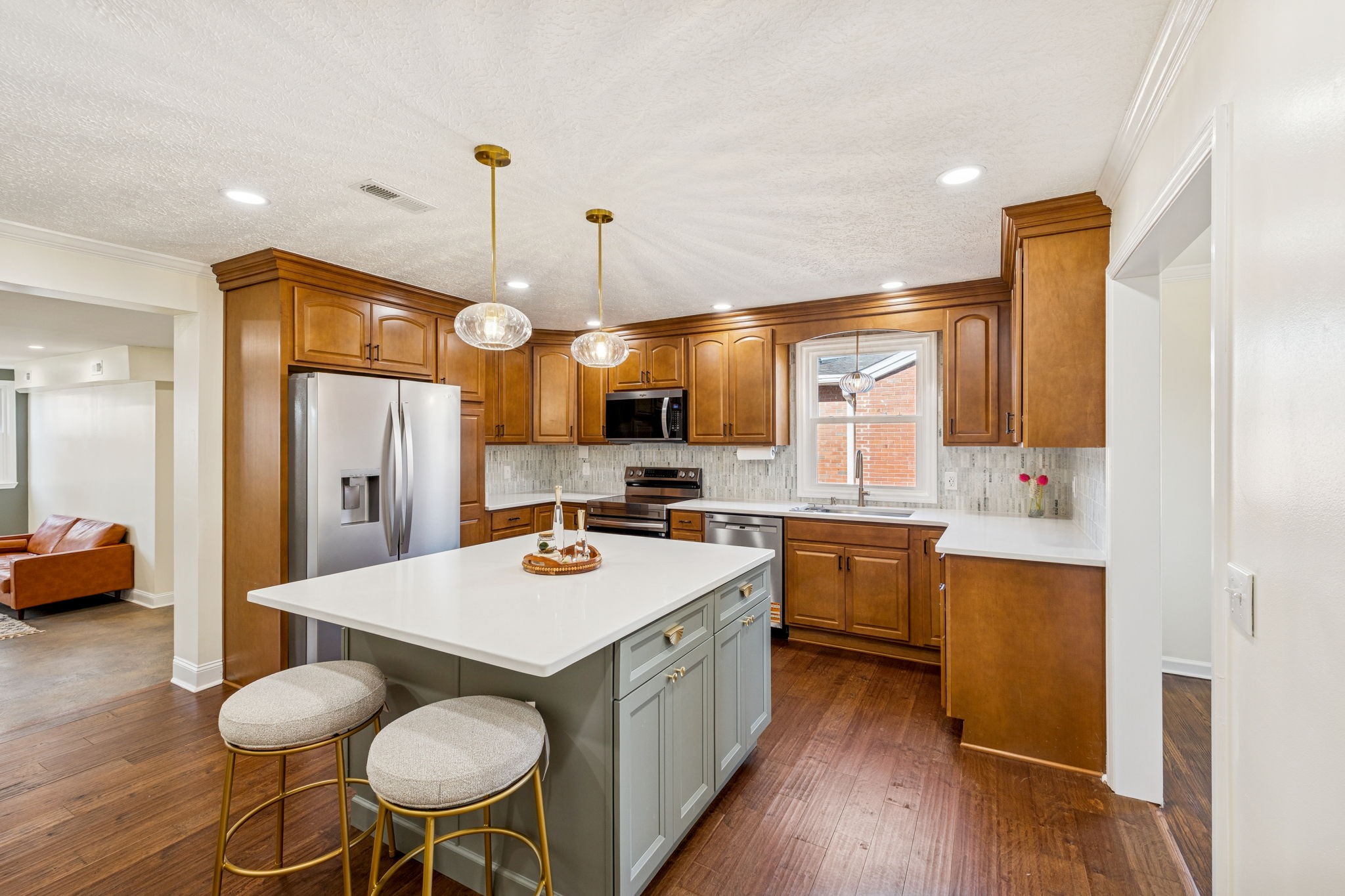 228 Graeme Dr