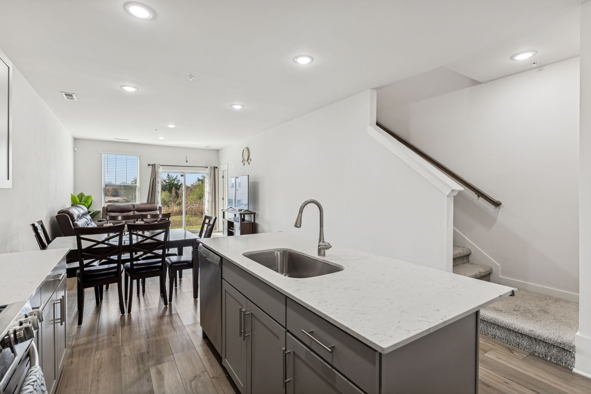 603 Birdie Dr