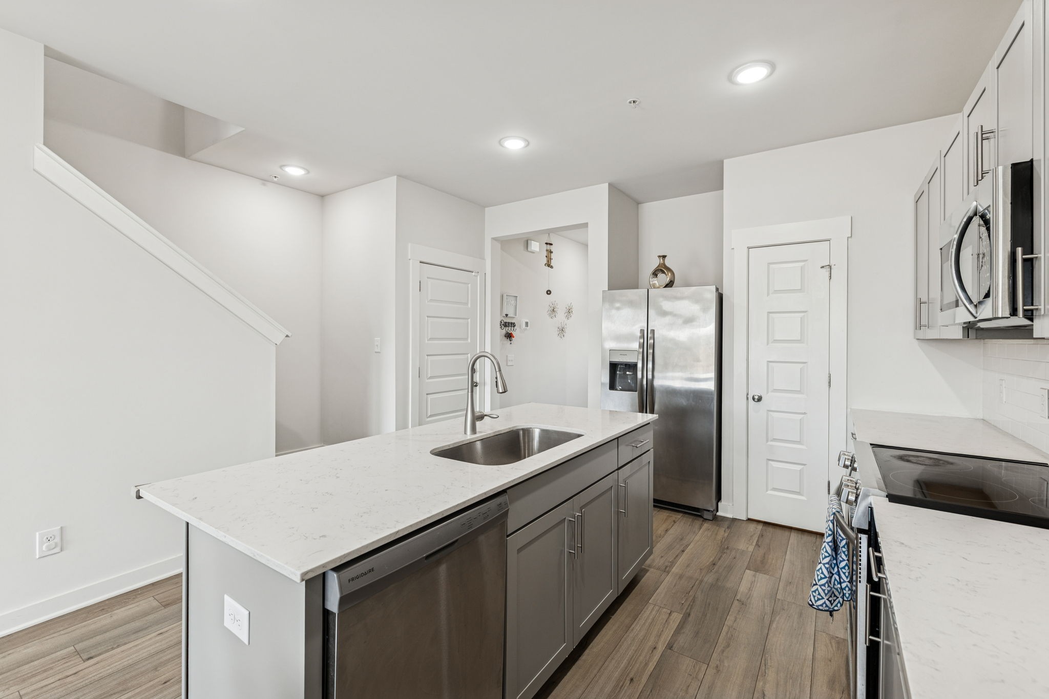 603 Birdie Dr