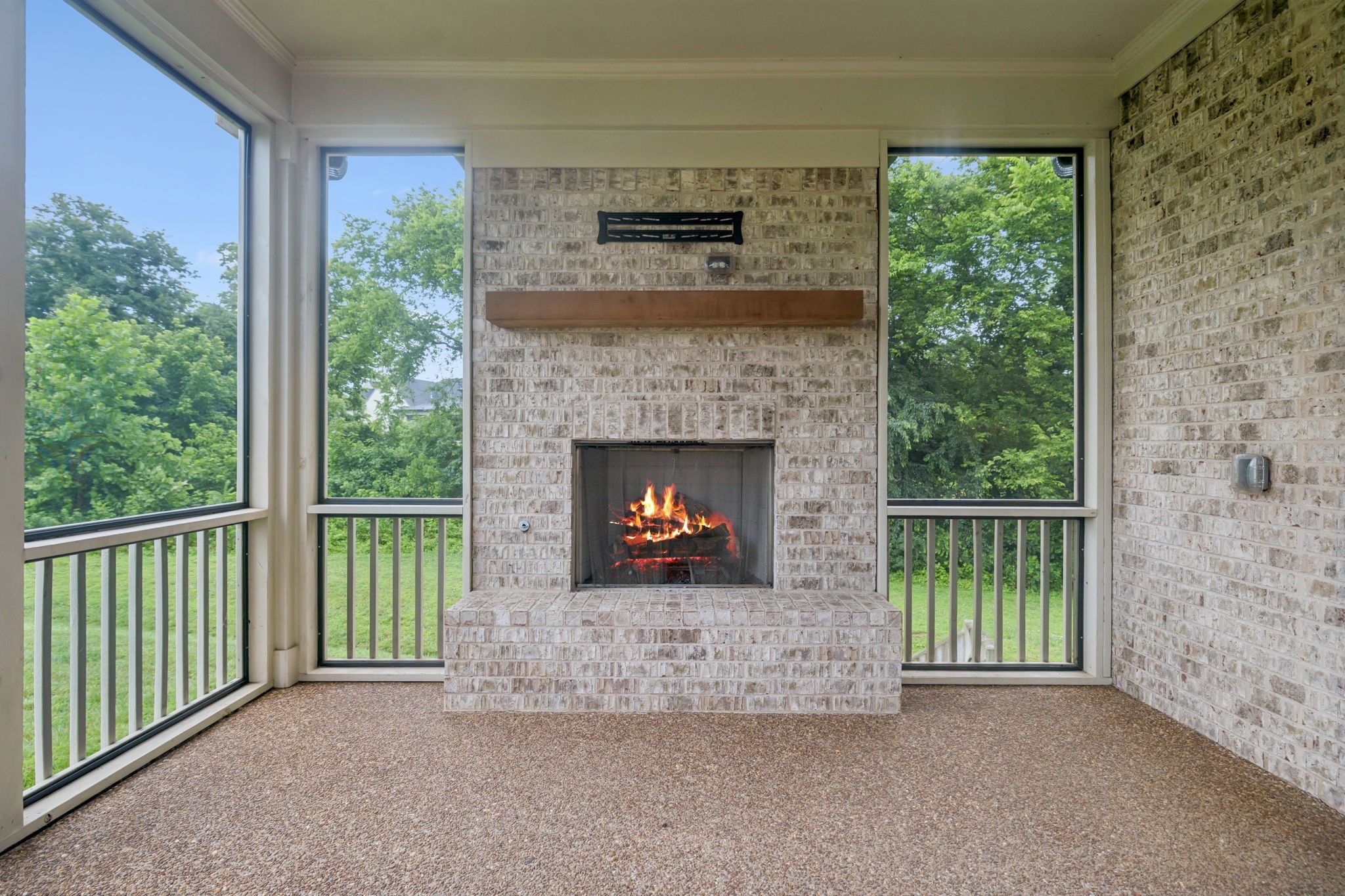 5846 Wagonvale Dr