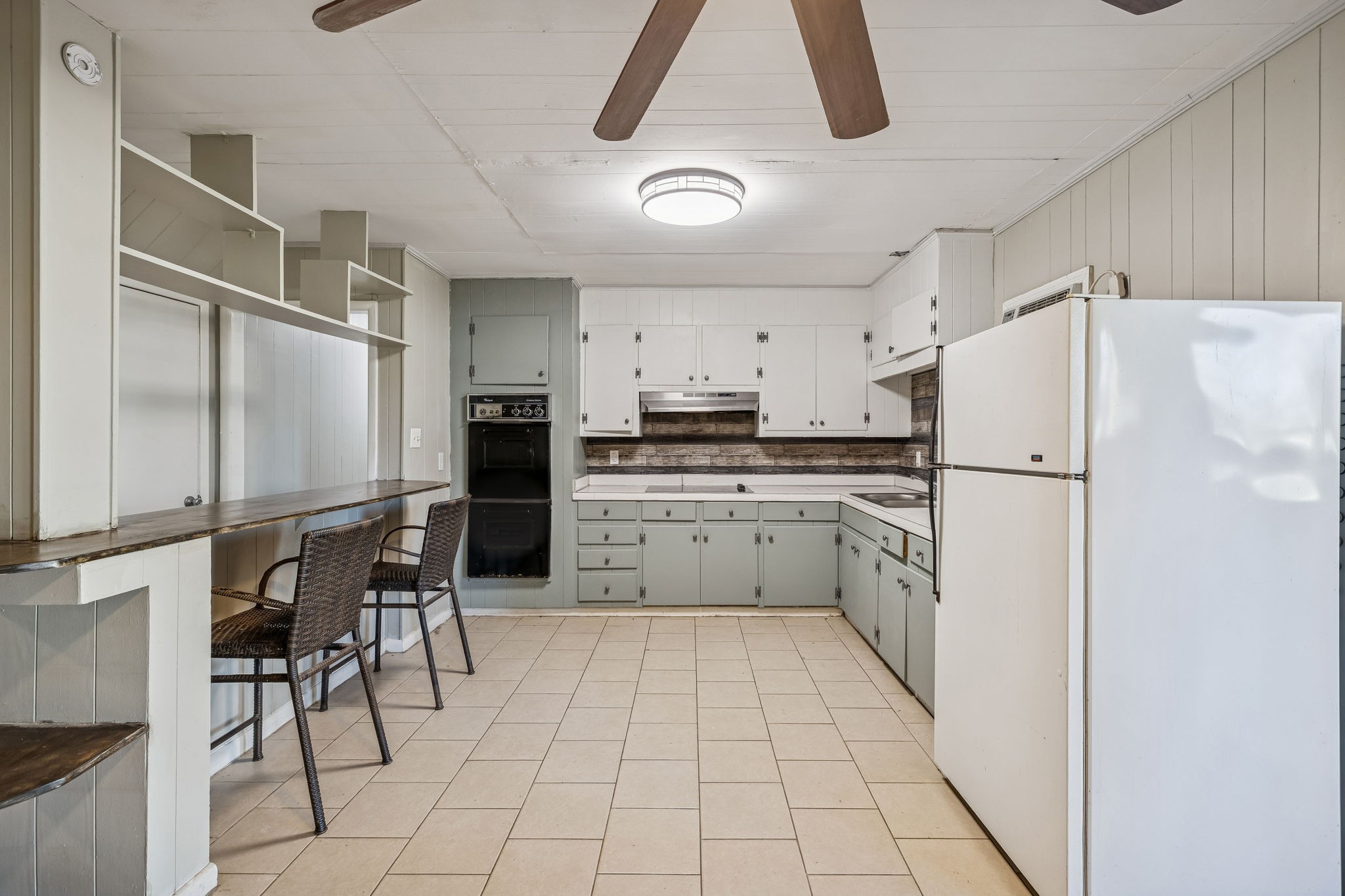109 Hobbs Dr