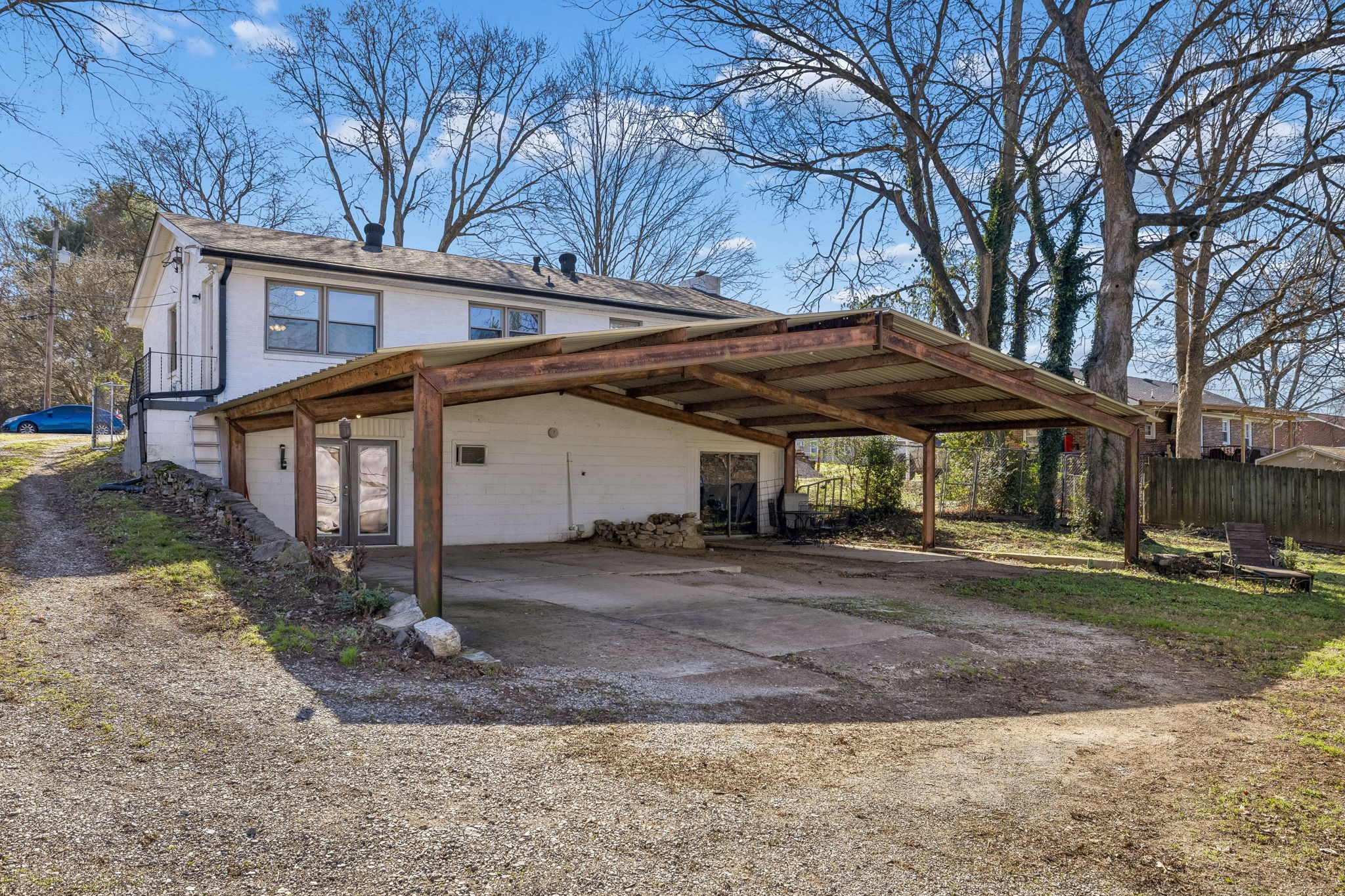 109 Hobbs Dr