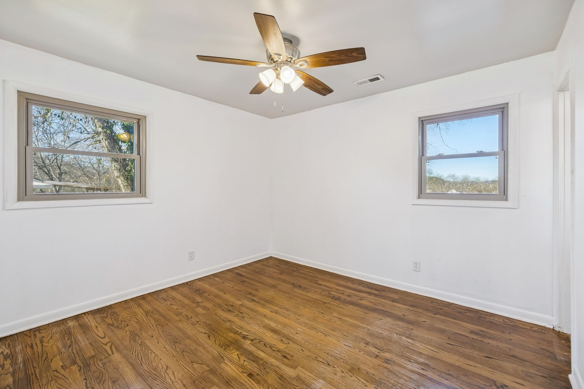 109 Hobbs Dr