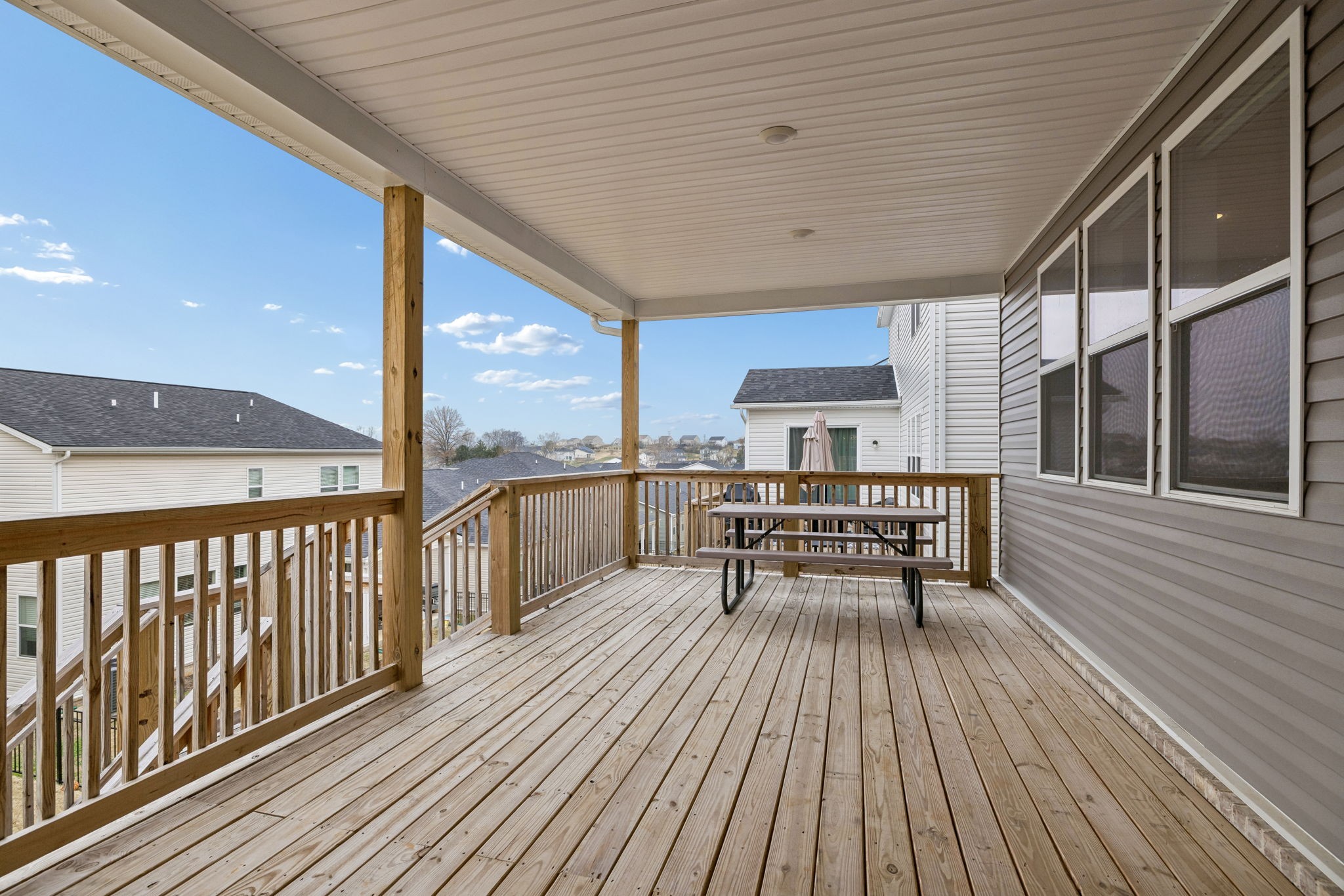 3015 Fernwood Ln