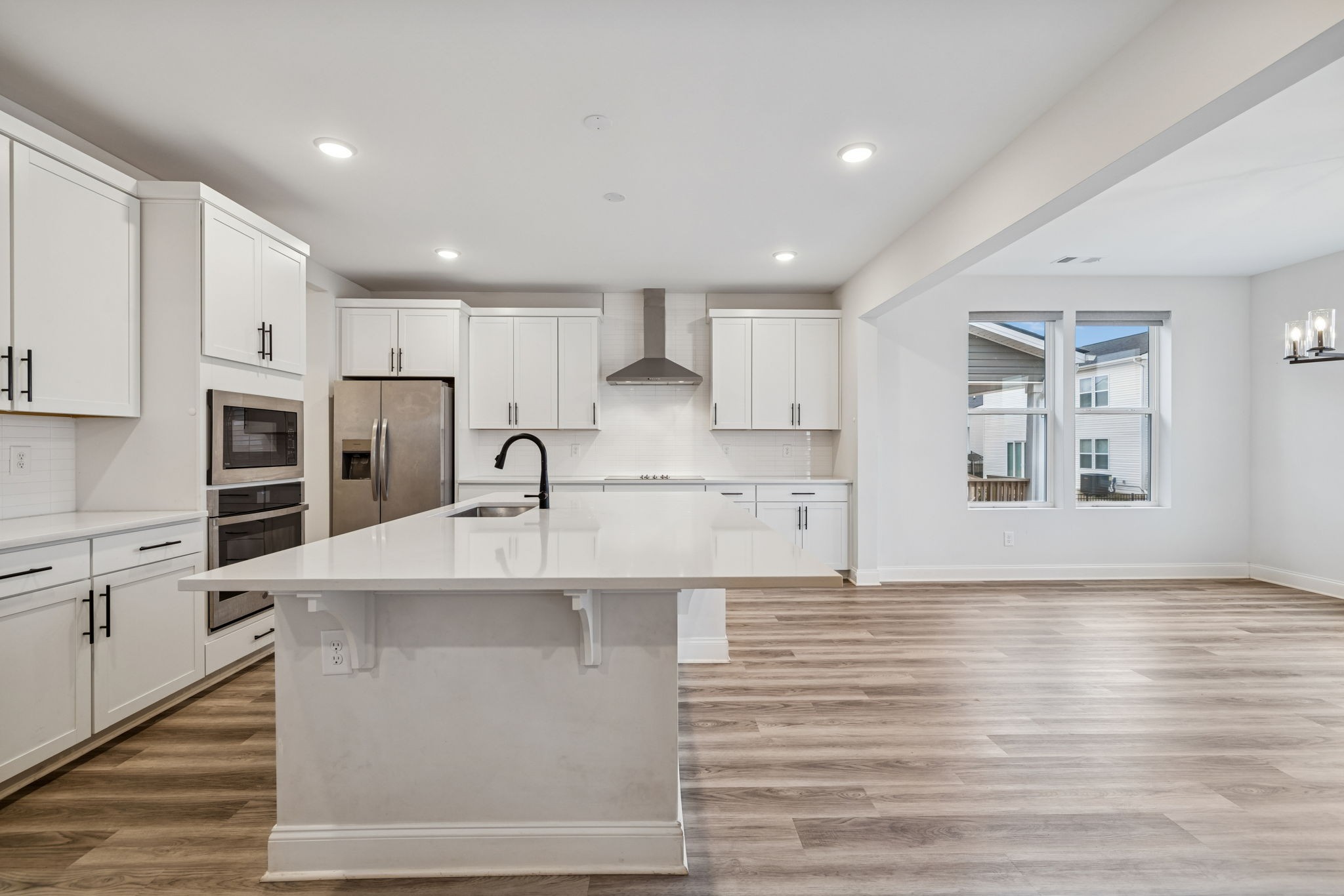 3015 Fernwood Ln