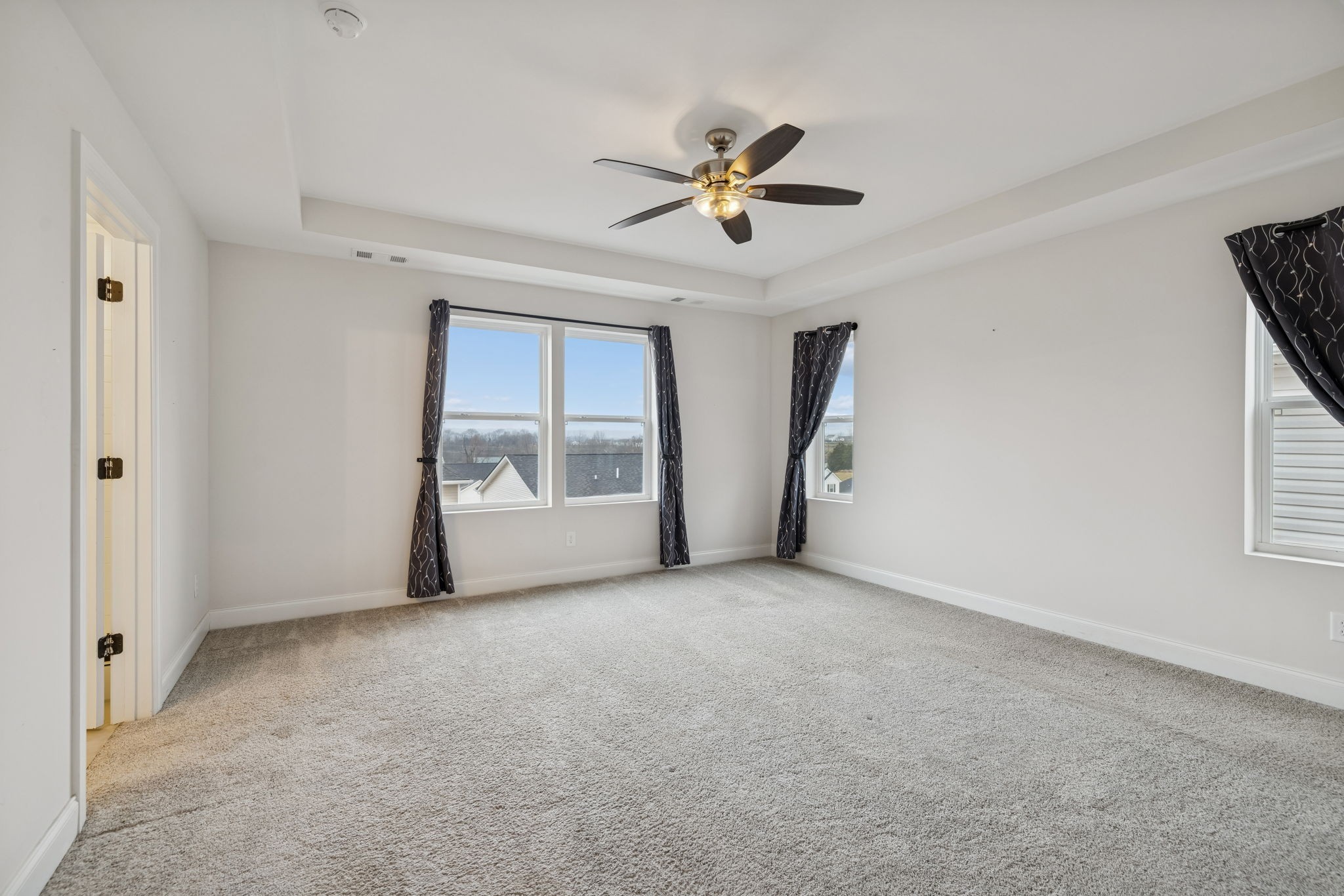 3015 Fernwood Ln