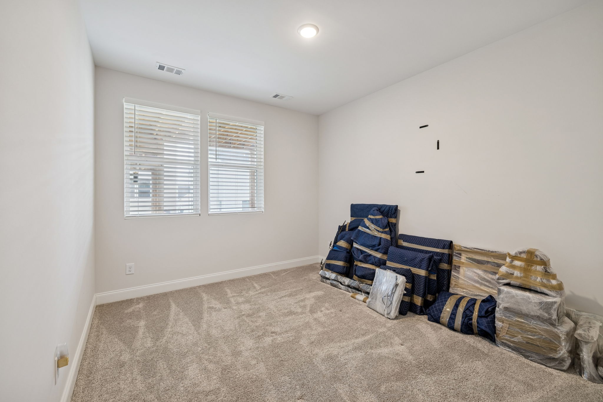 3015 Fernwood Ln