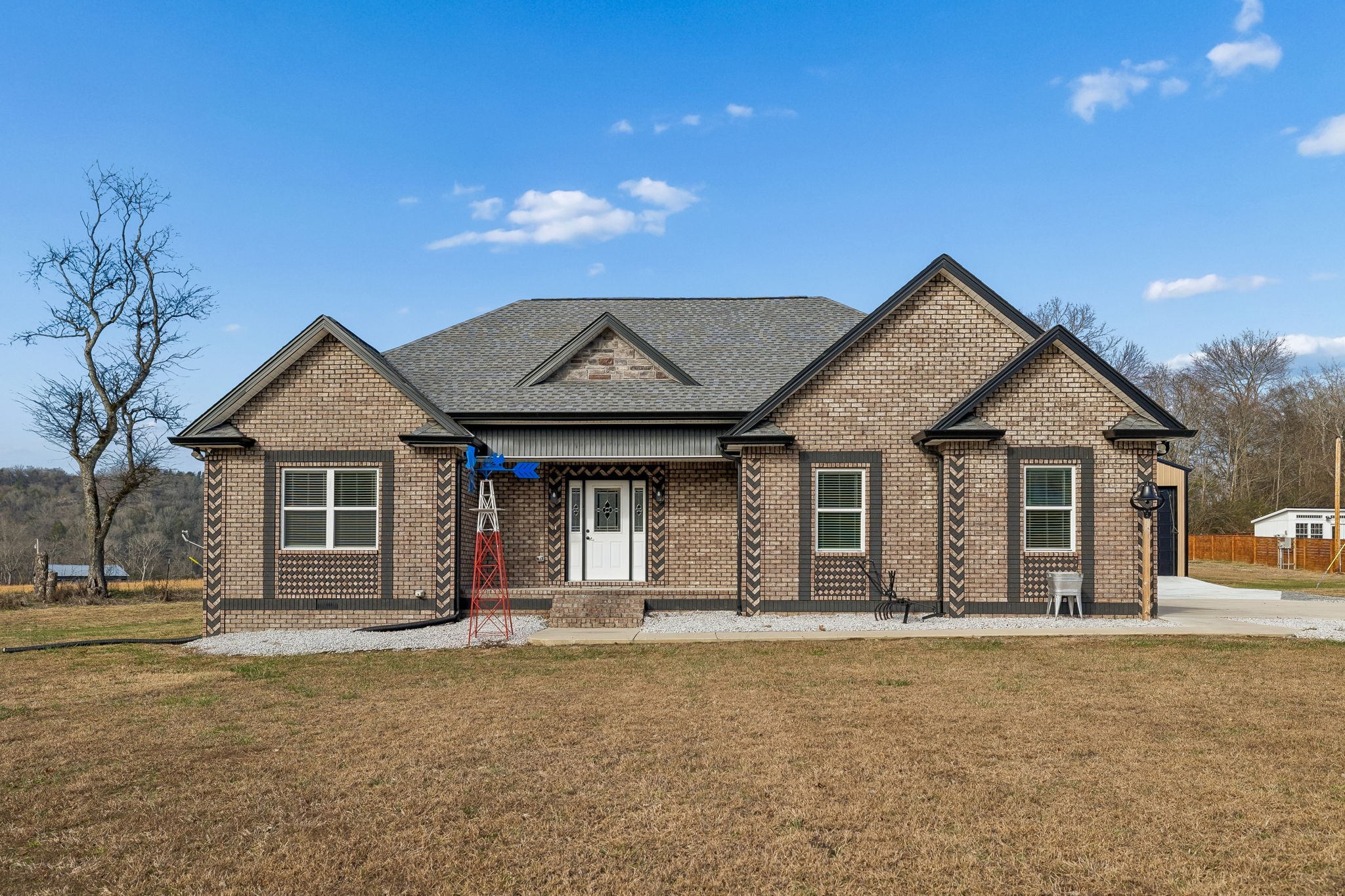 3565 Highway 10