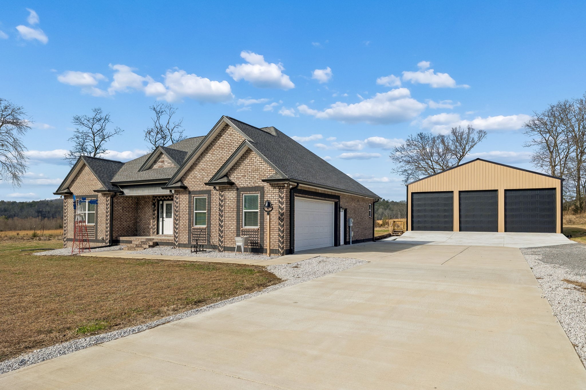 3565 Highway 10