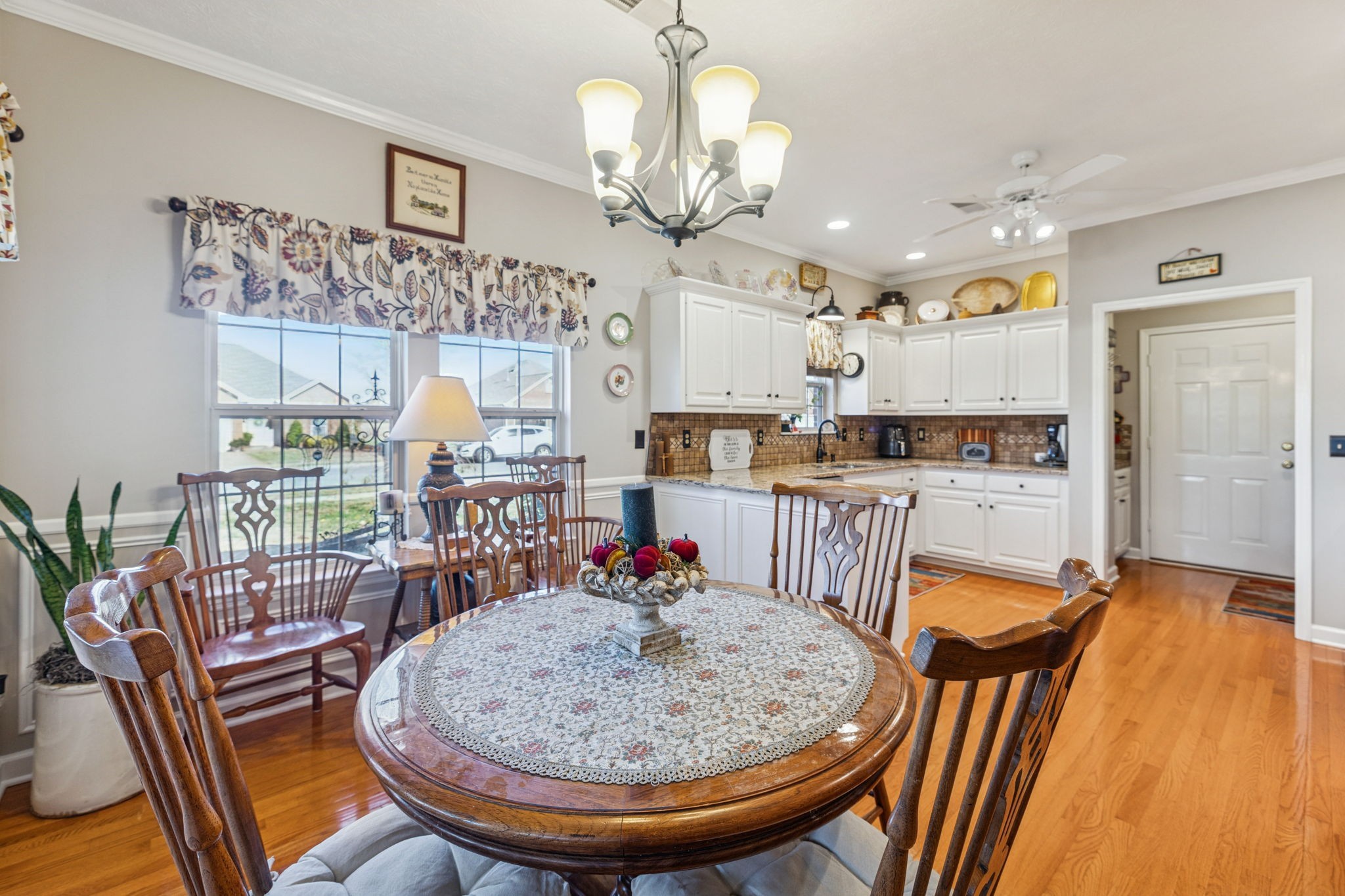 1734 Summerplace Dr