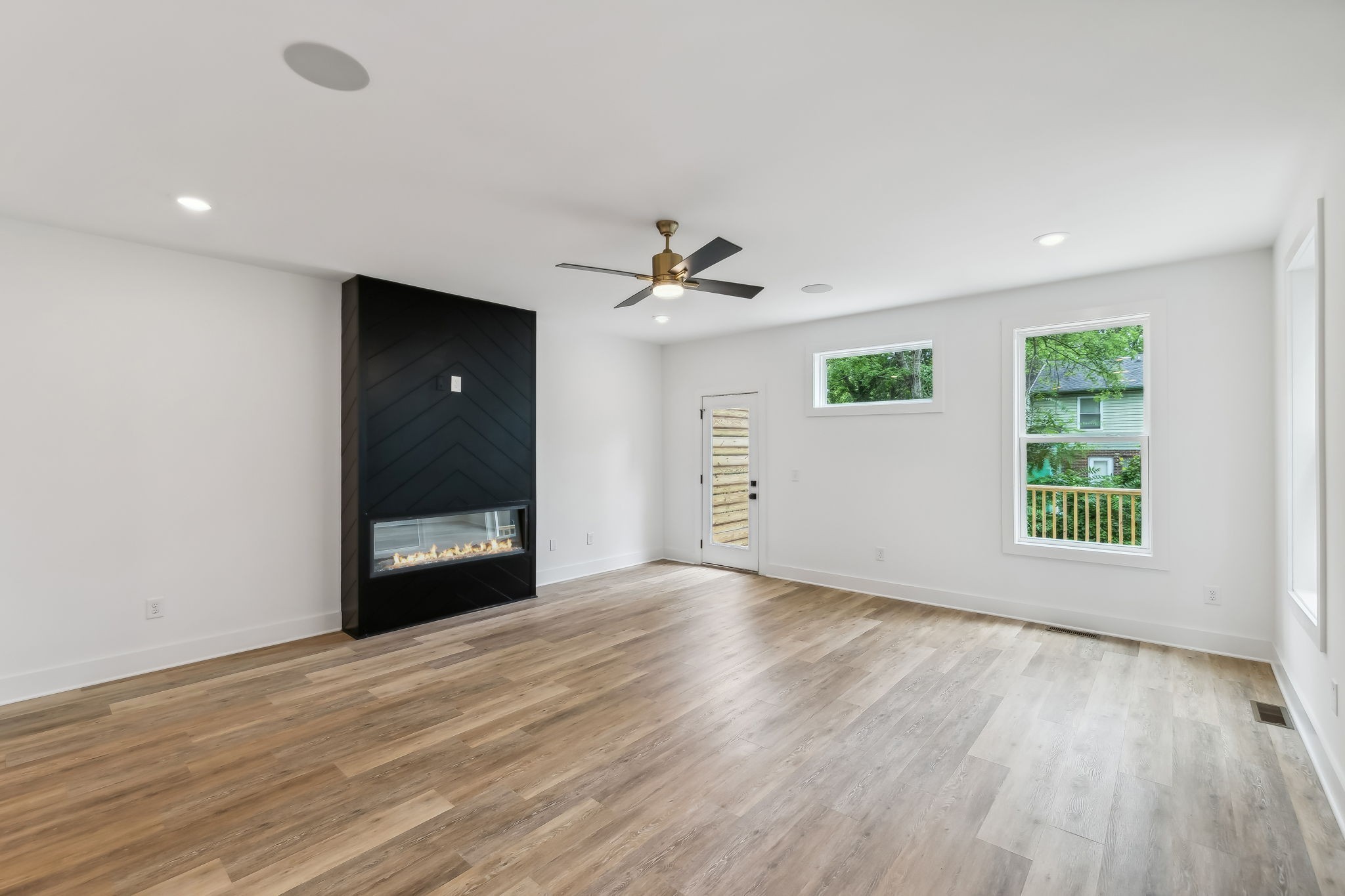 1303A Katie Ave