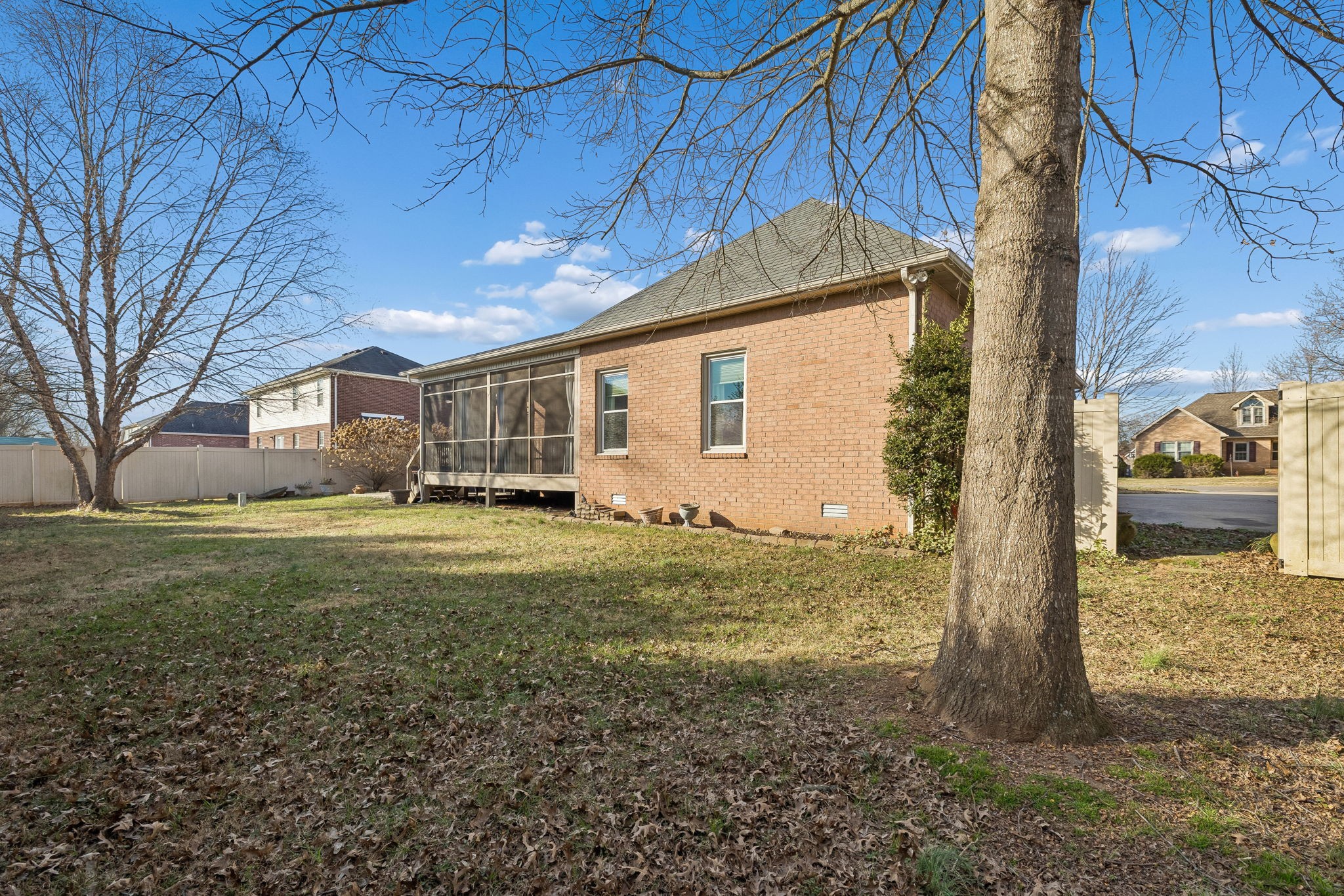 1831 Pennington Dr