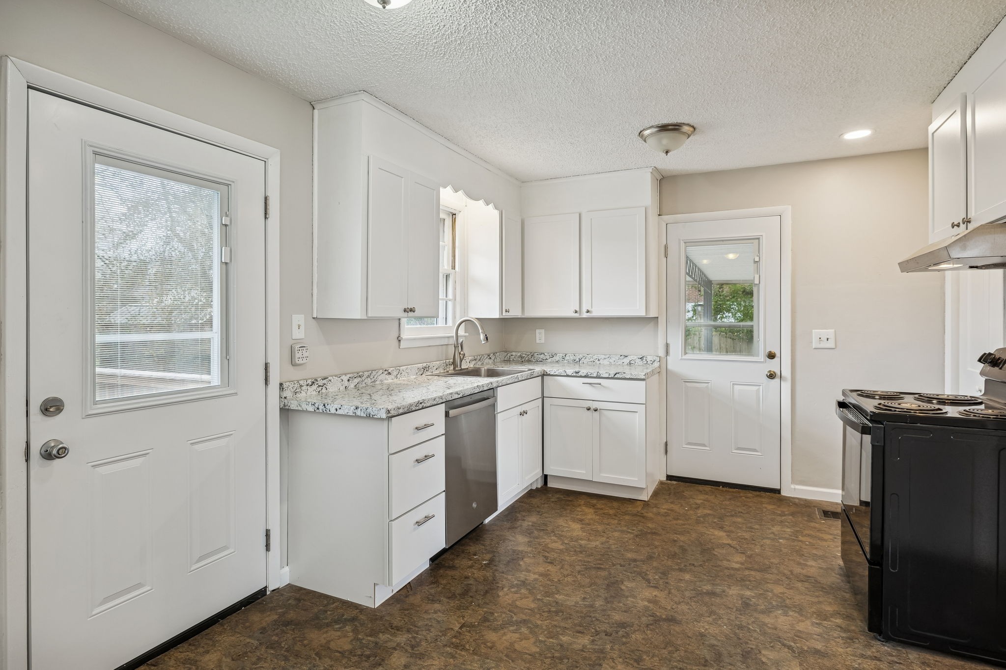 2659 Woodberry Dr