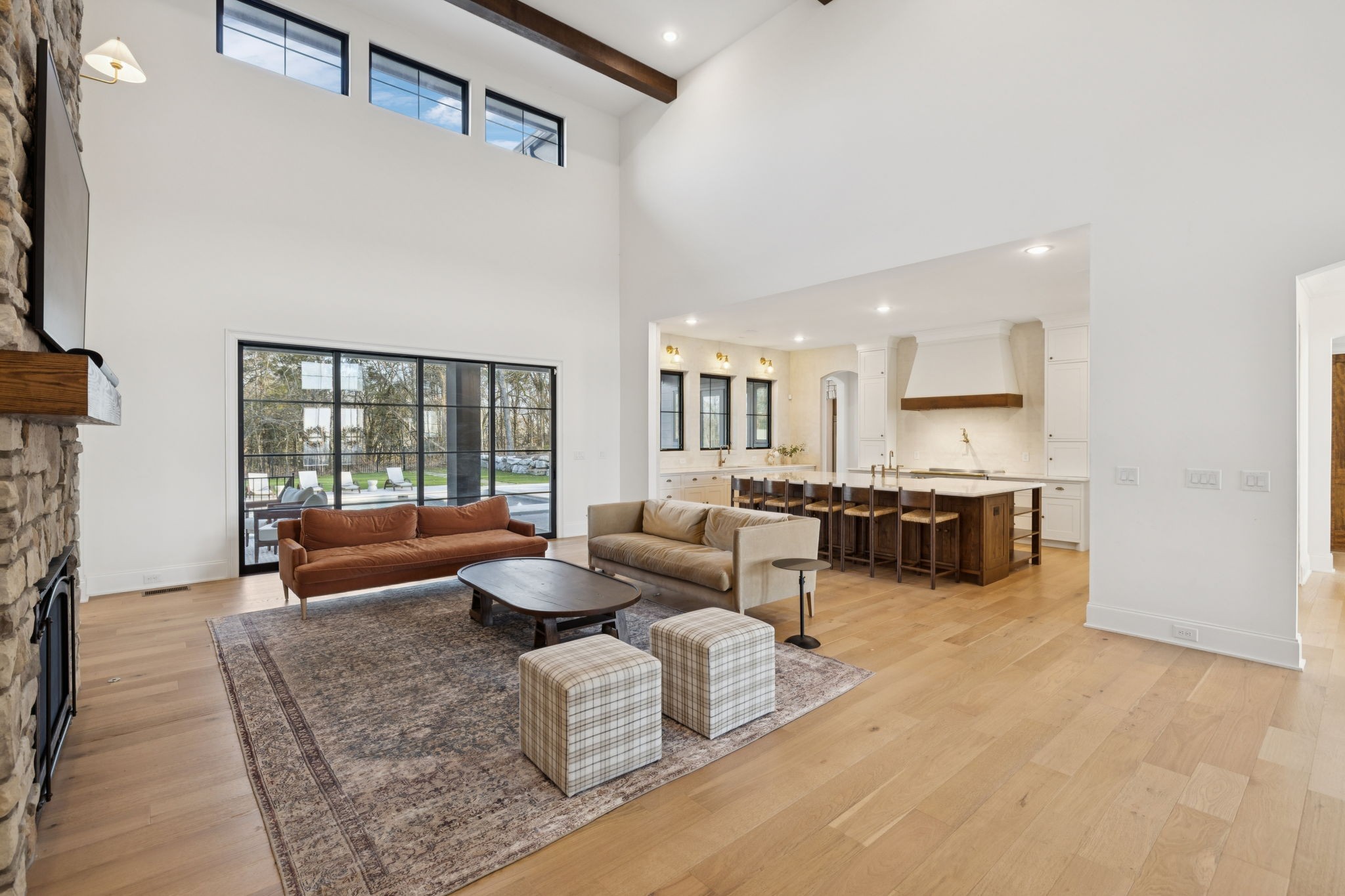 6128 Lookaway Cir