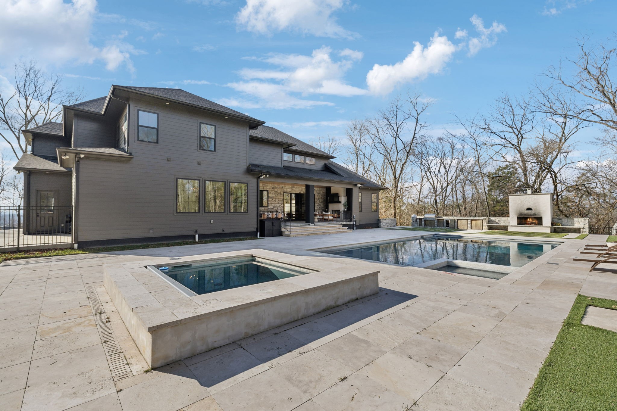 6128 Lookaway Cir