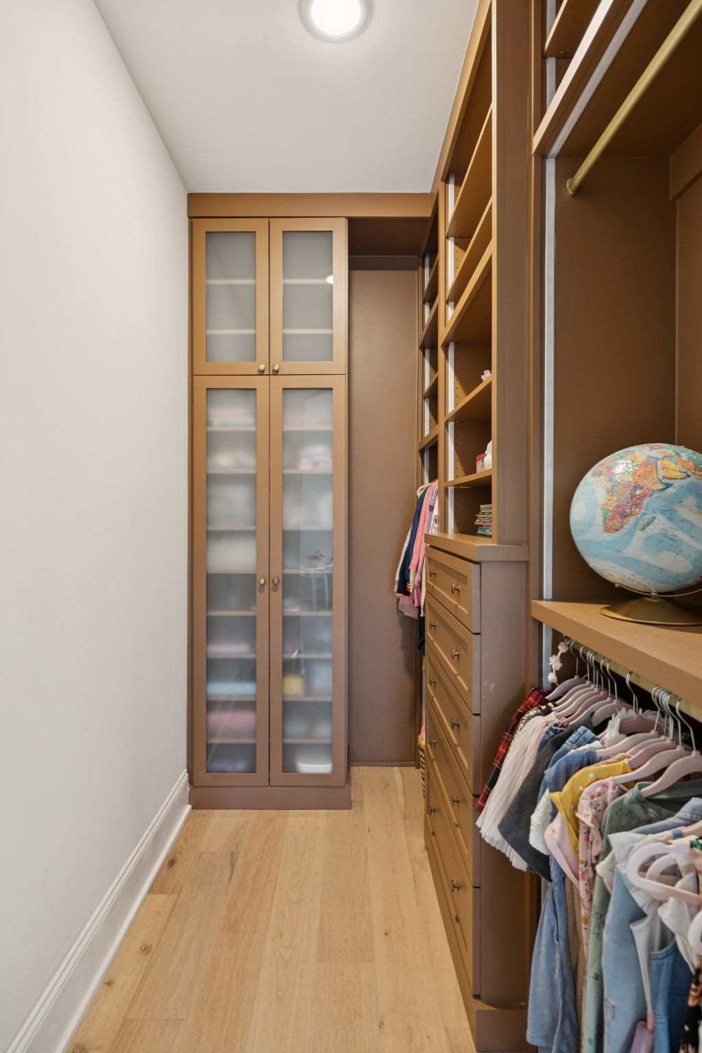 6128 Lookaway Cir