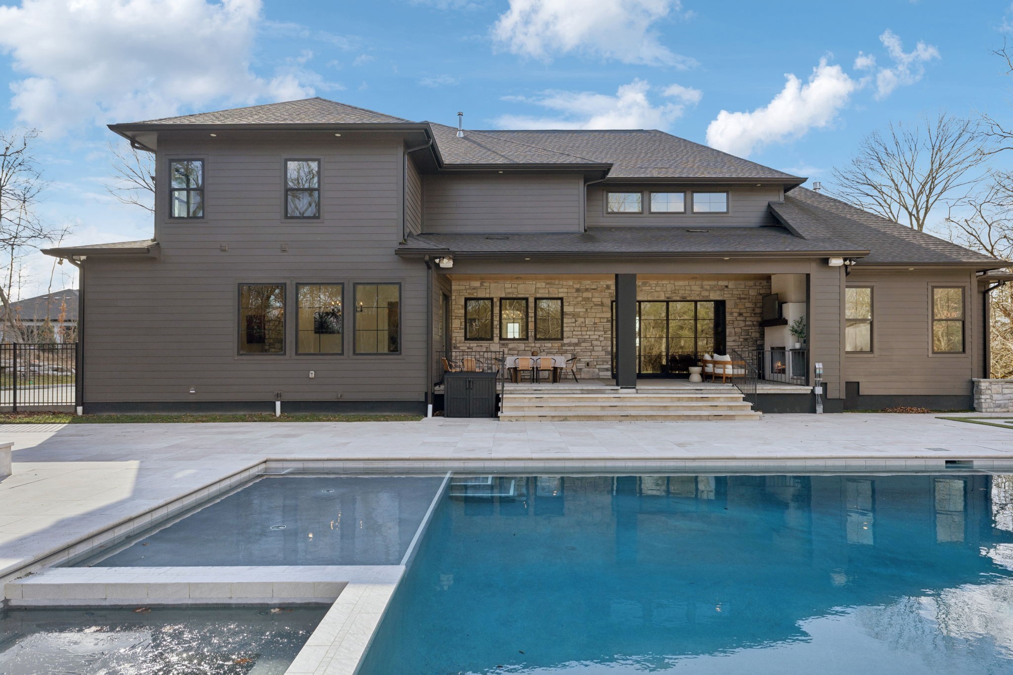 6128 Lookaway Cir