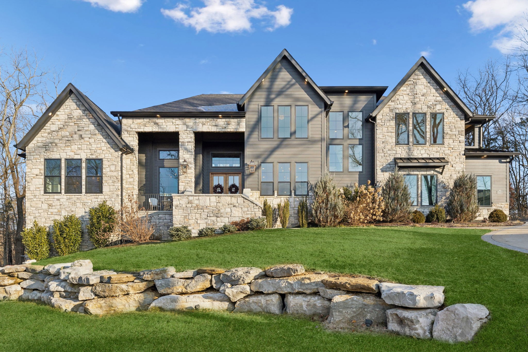 6128 Lookaway Cir