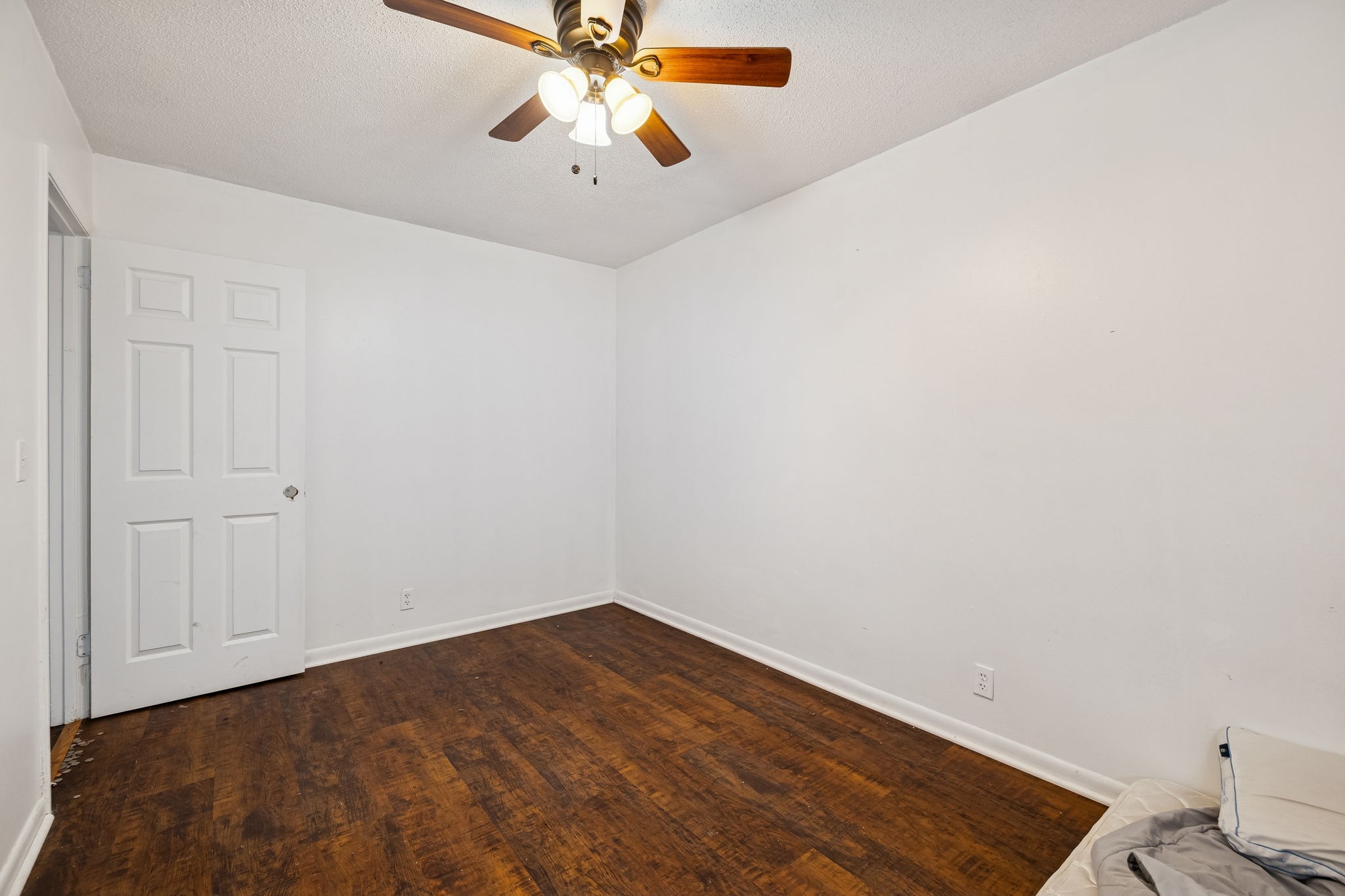 1554 Cherry Tree Dr