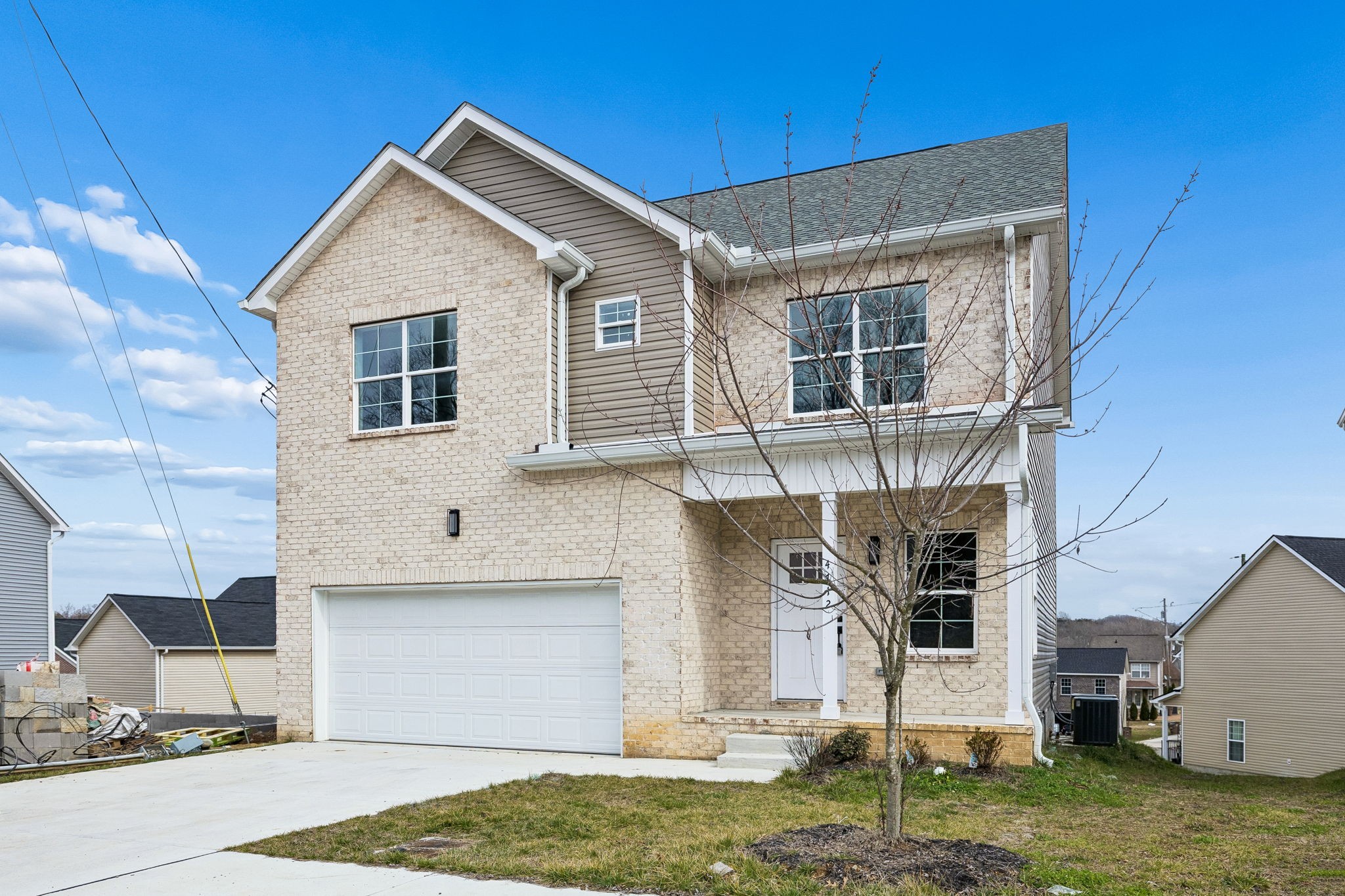 4712 Long Br