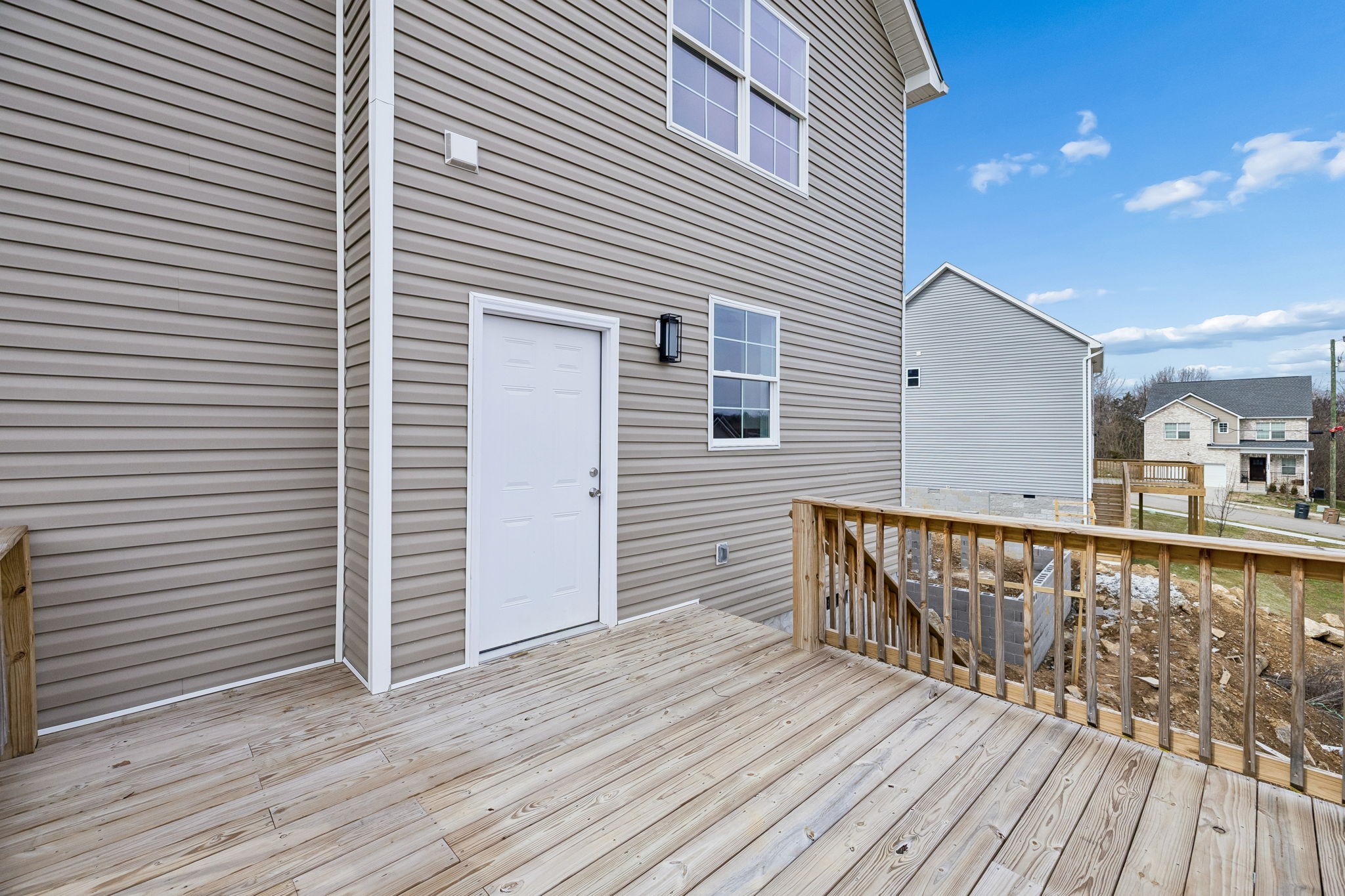 4712 Long Br
