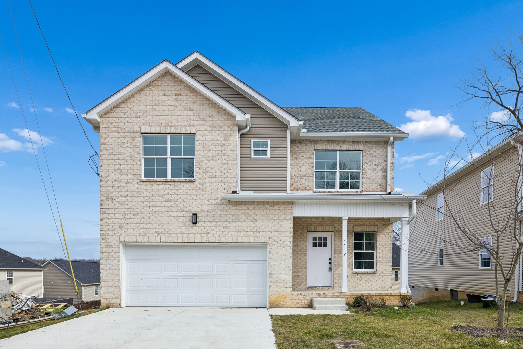 4712 Long Br