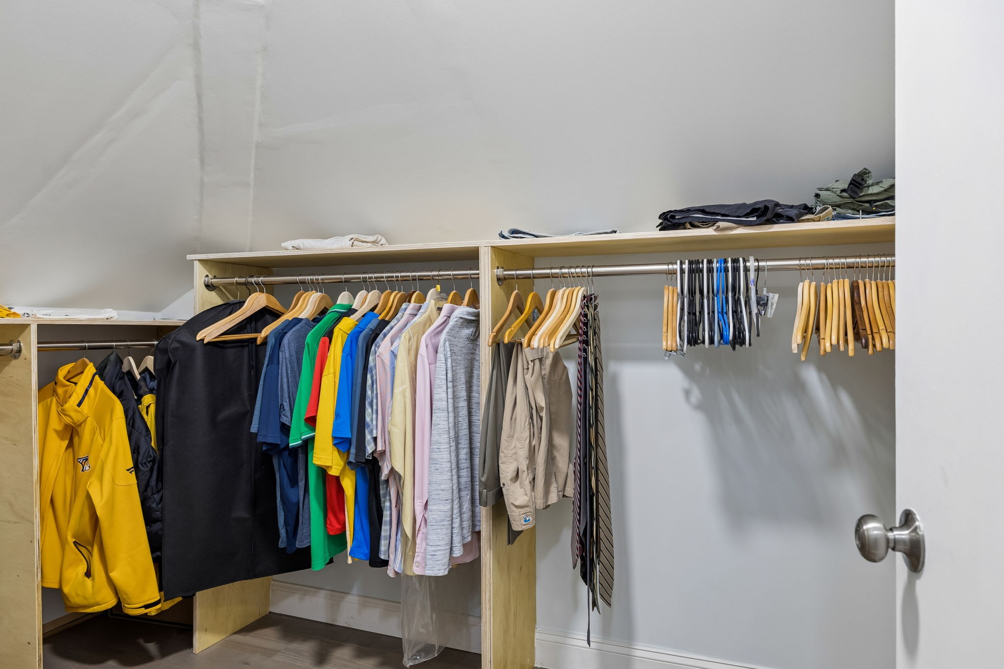 939 Russell St Unit: 16