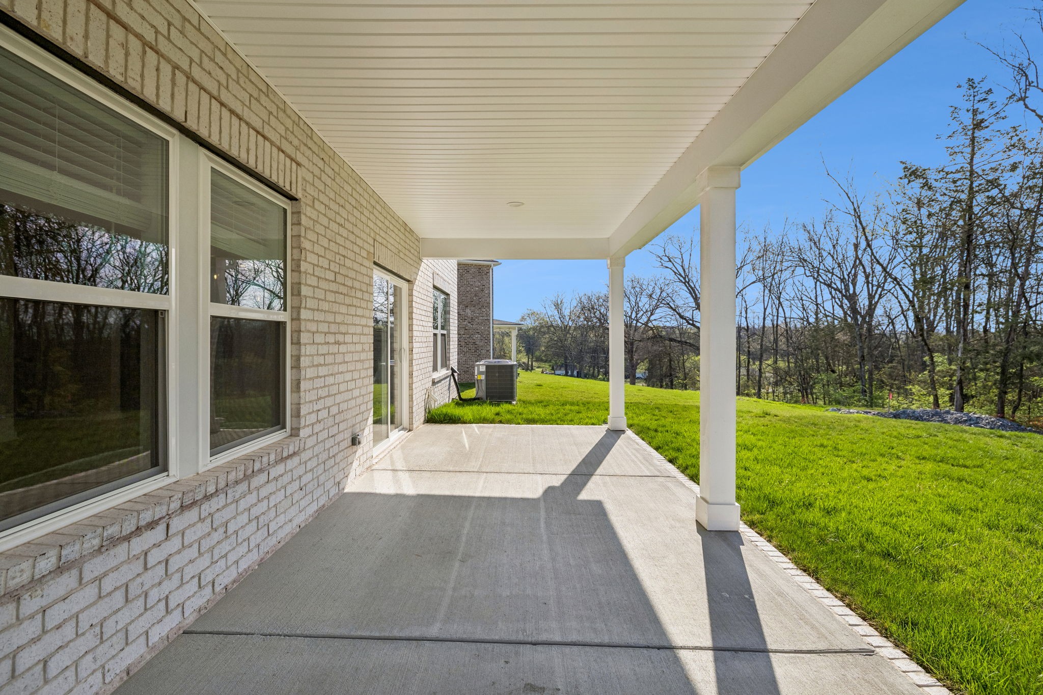 992 Levi Ln