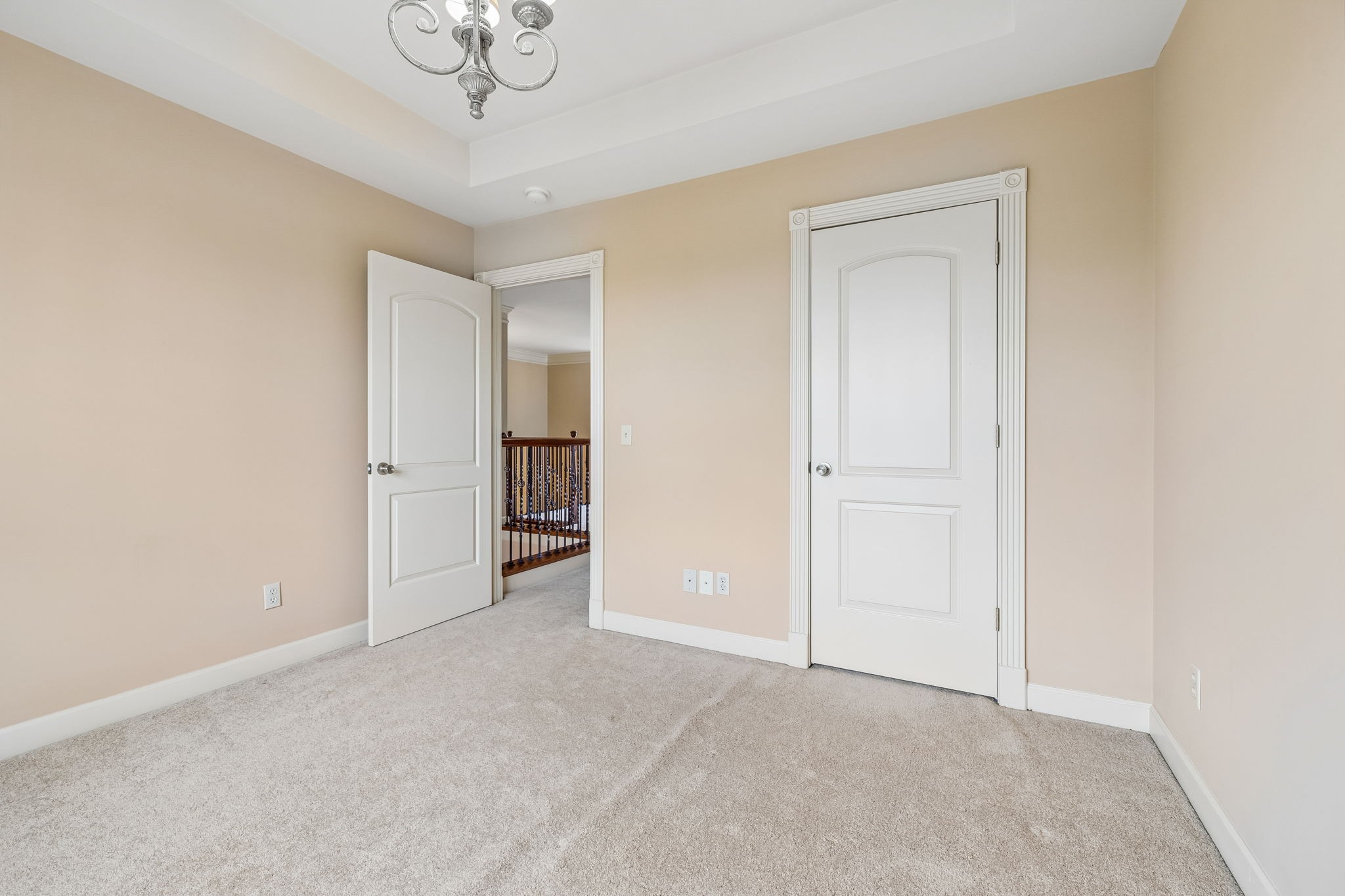 1011 Robertson Rd