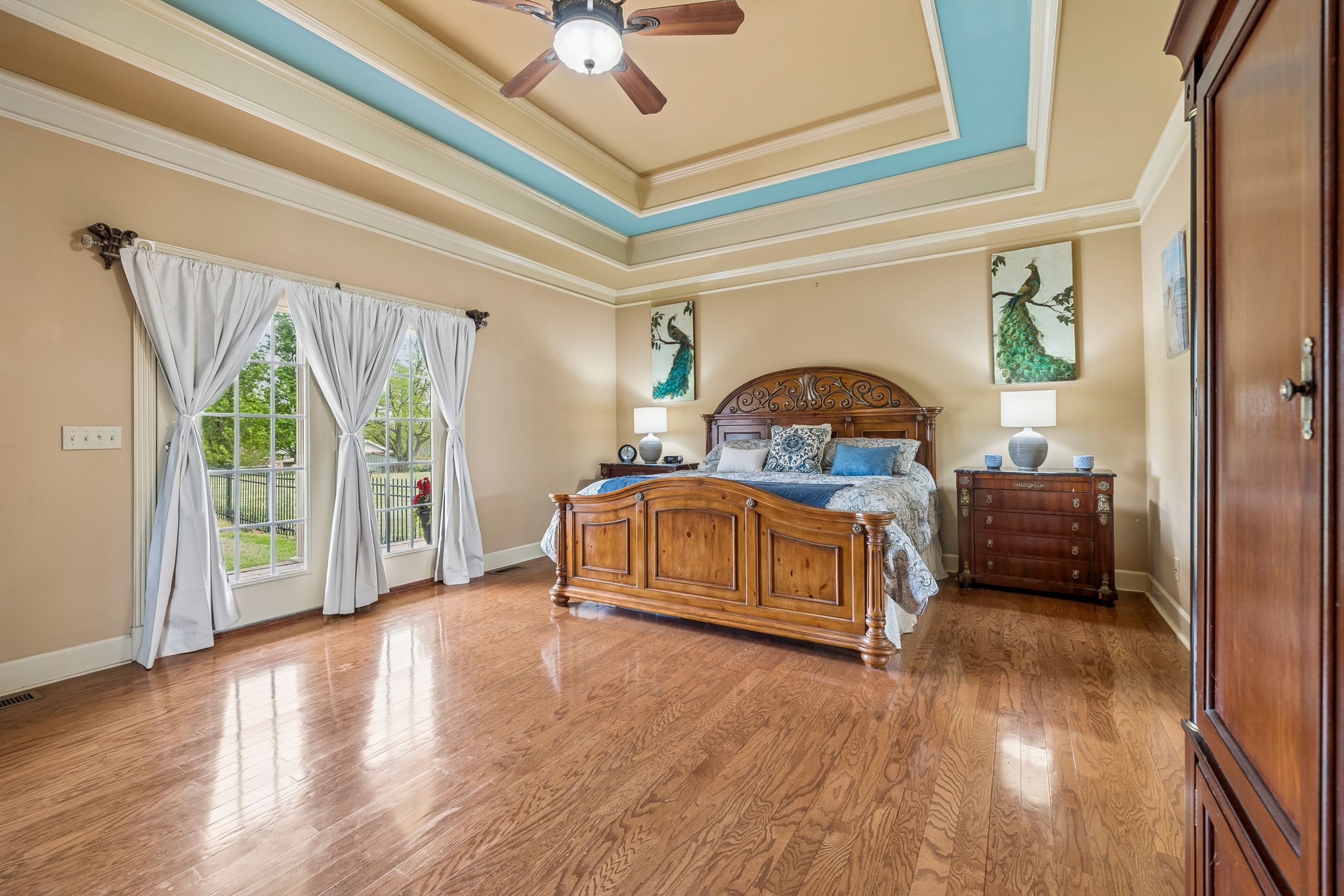 1011 Robertson Rd