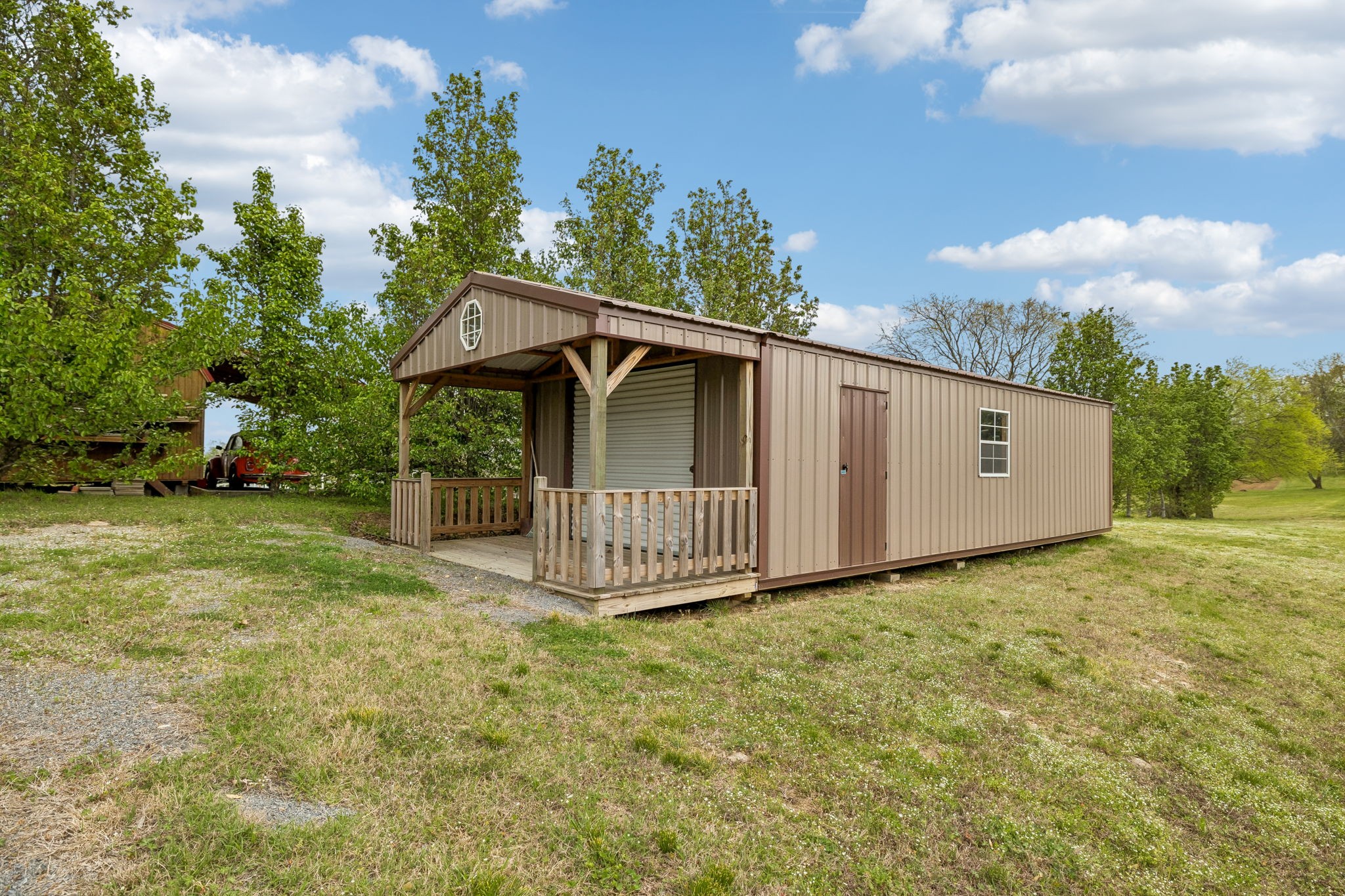 1011 Robertson Rd