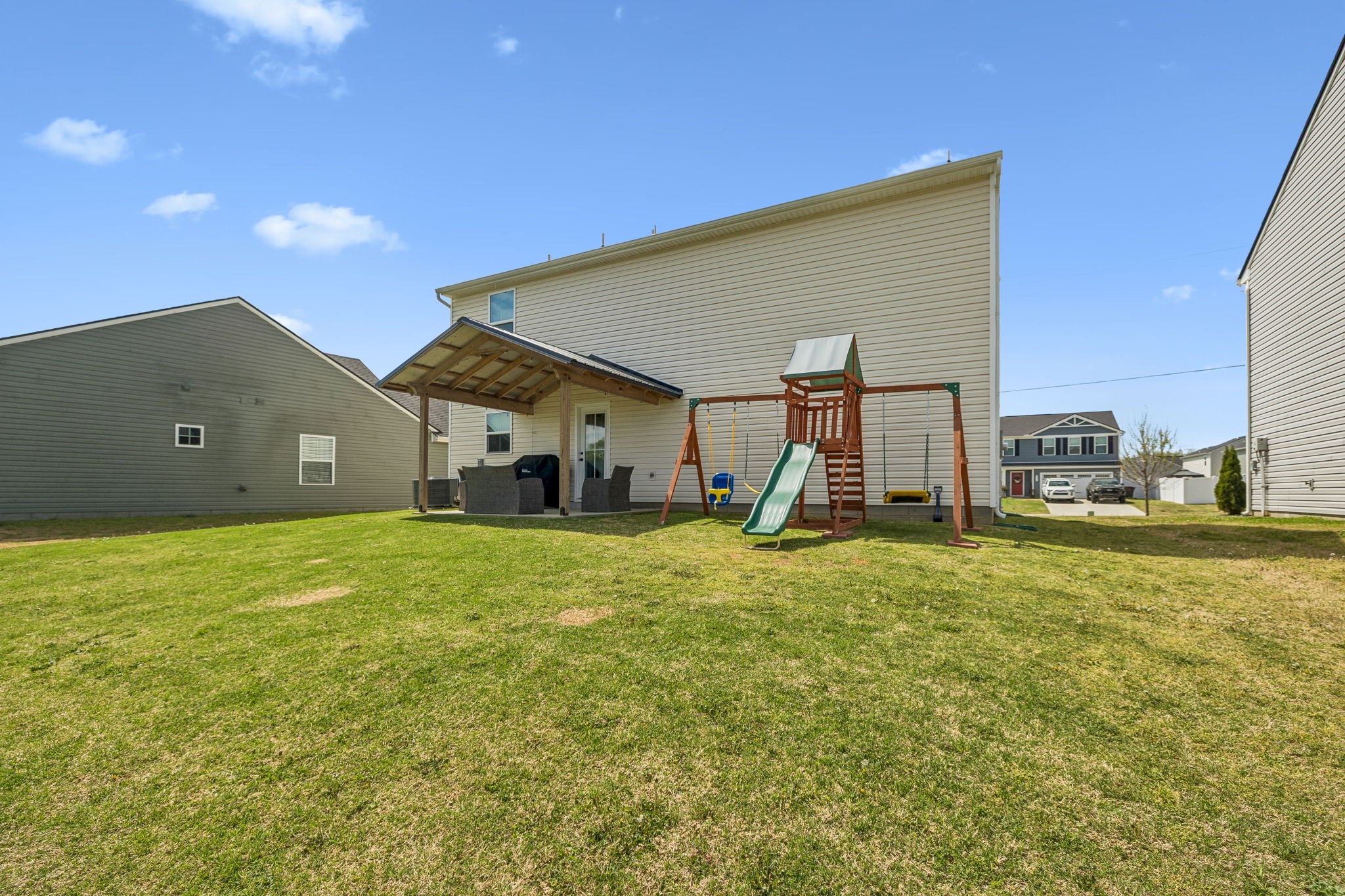 5813 Stardive Way