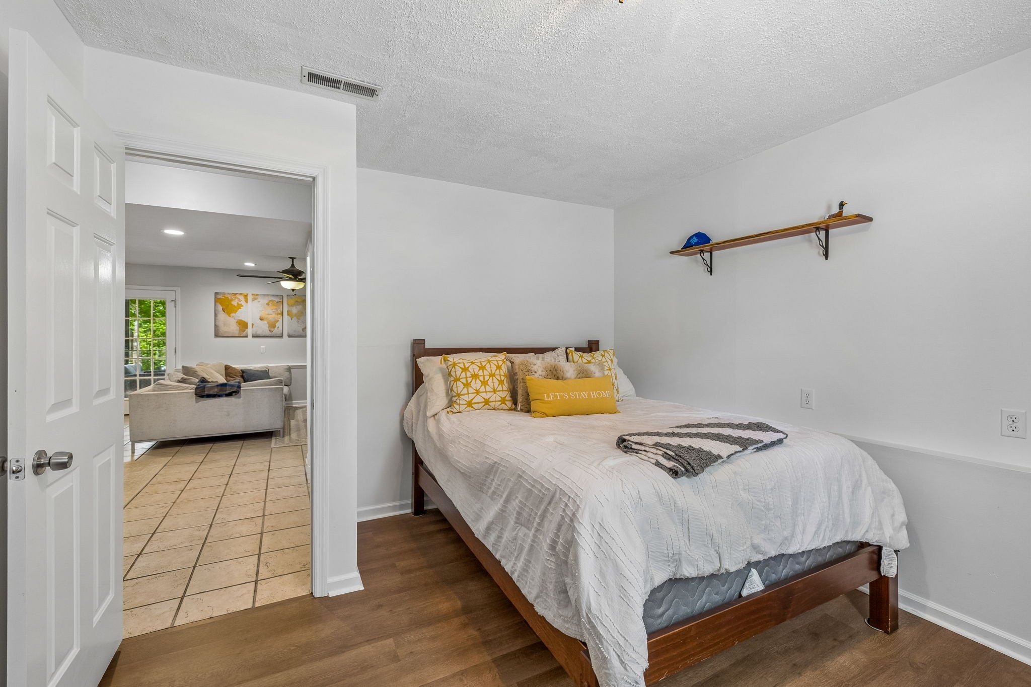 4146 Elizabeth Dr
