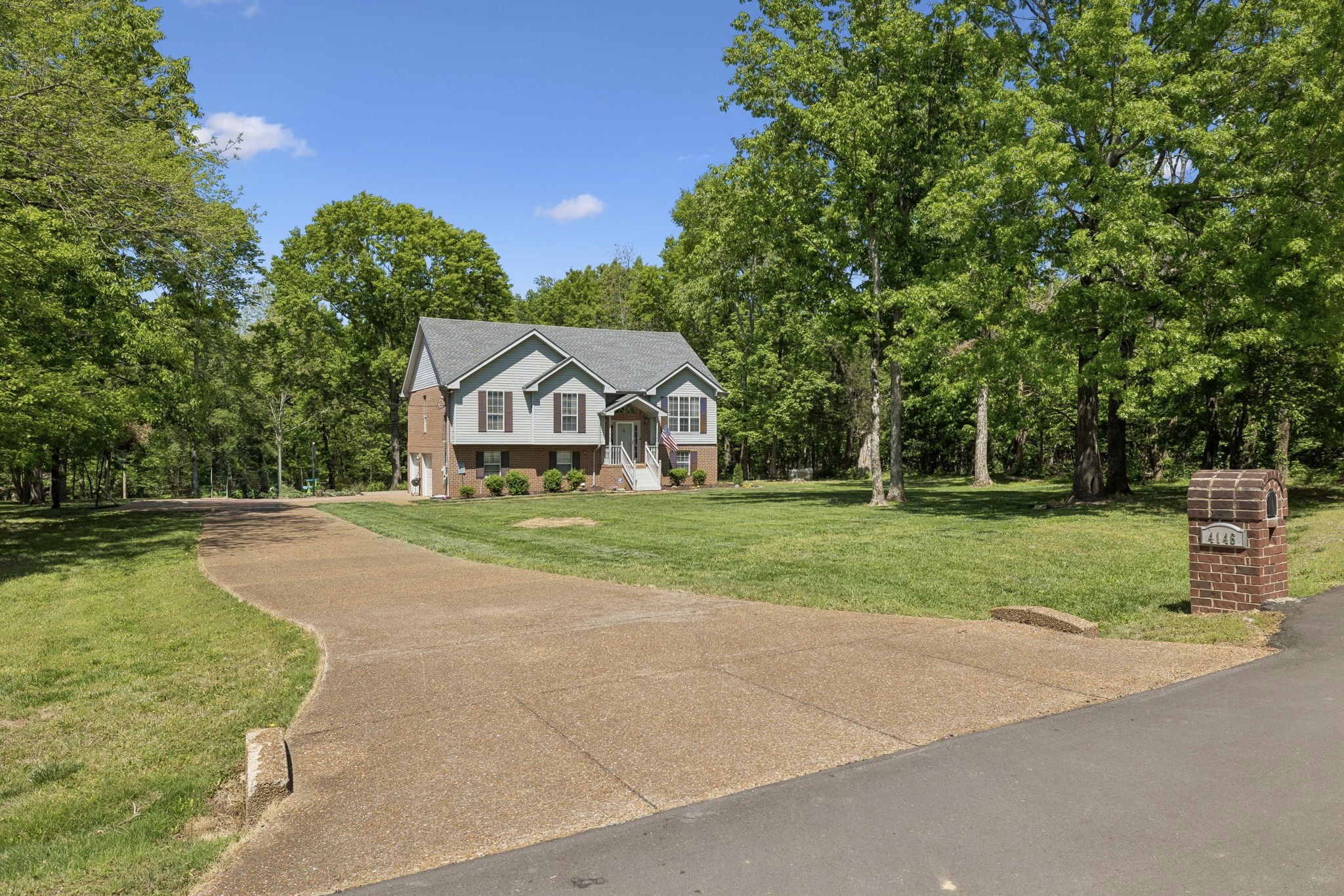 4146 Elizabeth Dr